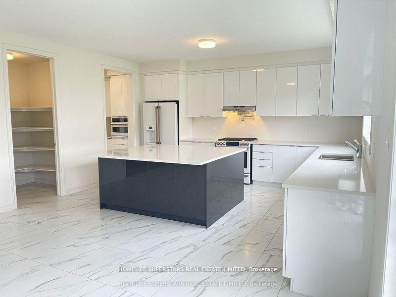 Photo 8 of 17 Bellflower Crescent, Adjala-Tosorontio, Colgan — HOMEH