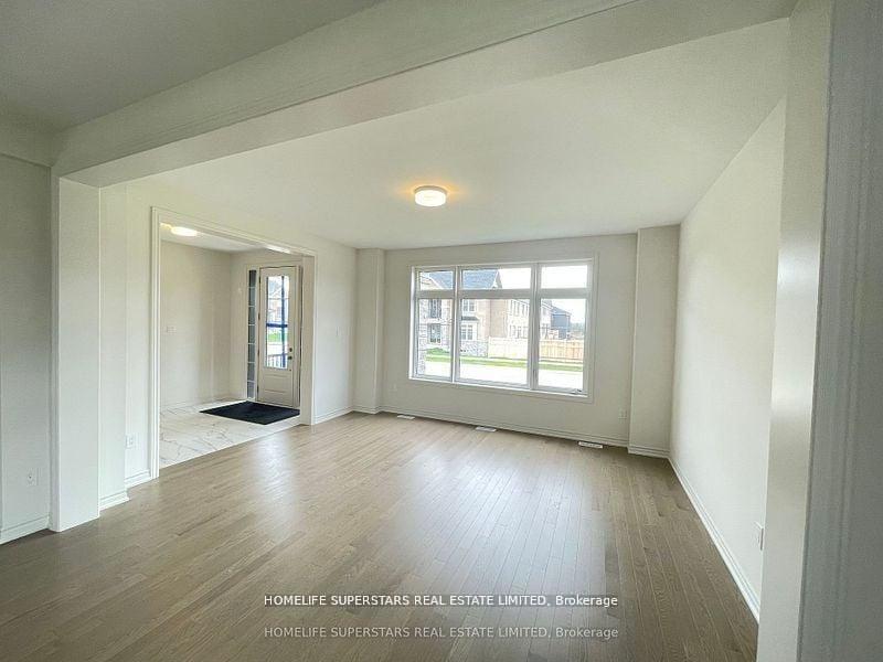 Photo 16 of 17 Bellflower Crescent, Adjala-Tosorontio, Colgan — HOMEH