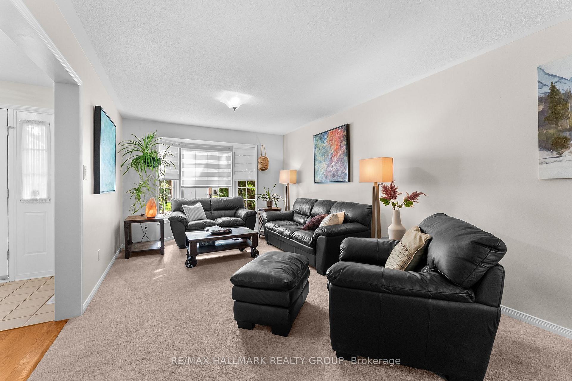 Photo 11 of 24 Wendell Avenue, Ottawa, Stittsville (Central) — HOMEH