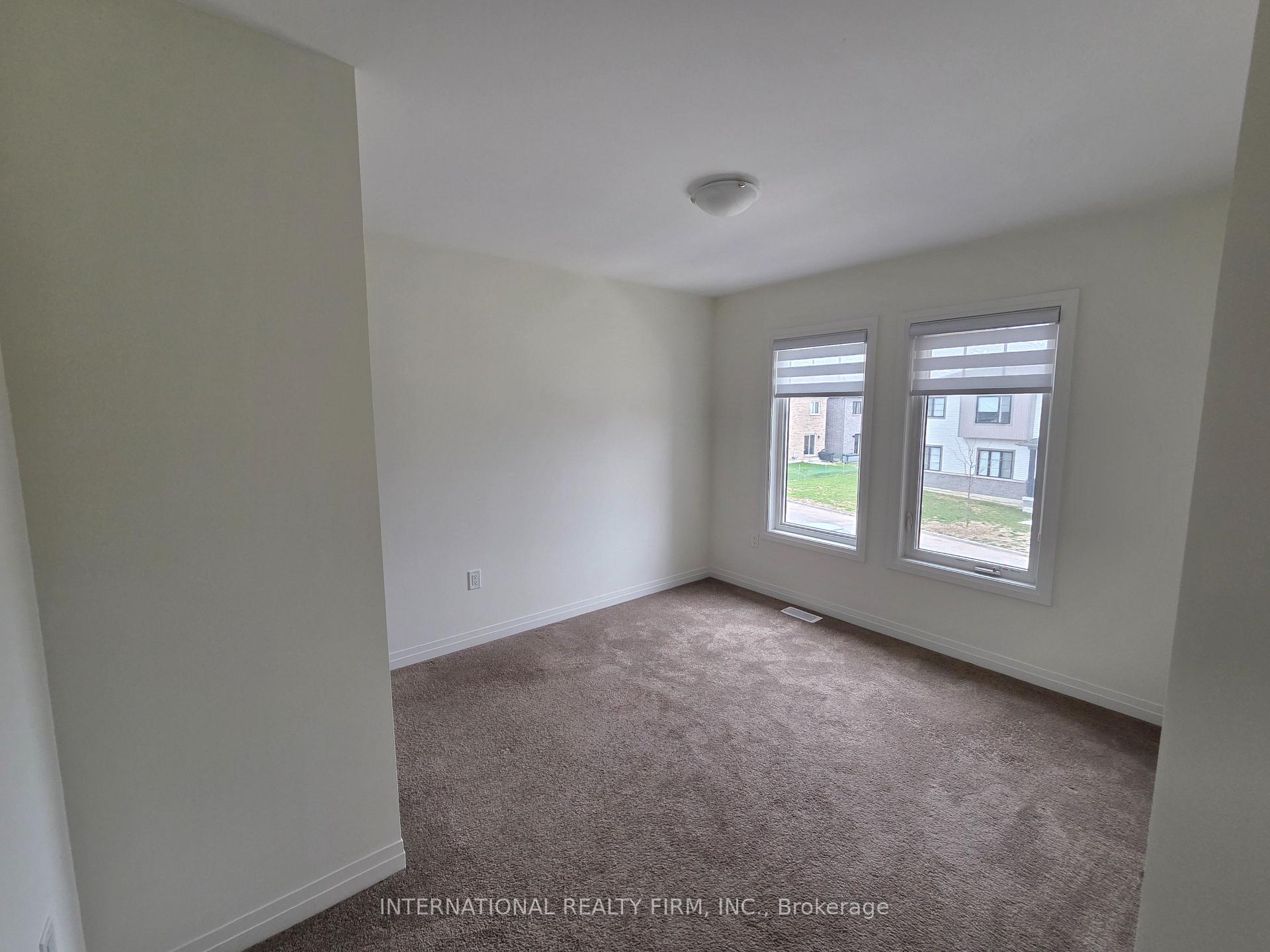 Photo 25 of 23 Harvest Crescent, Barrie, Rural Barrie Southeast — HOMEH