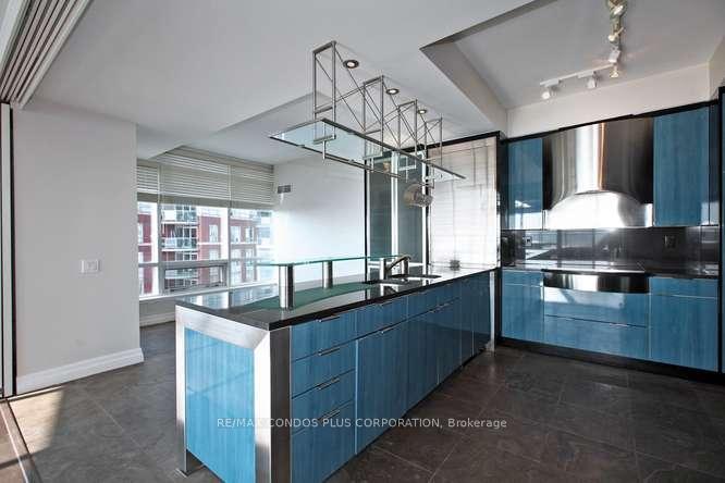 Photo 20 of Unit 902W, 500 Queens Quay W. W, Toronto, Waterfront Communities — HOMEH