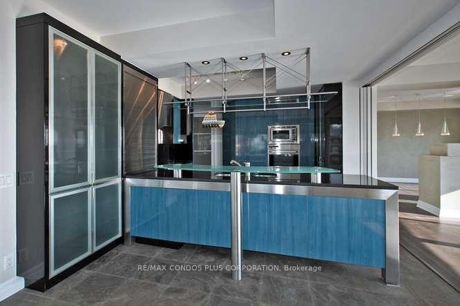 Photo 21 of Unit 902W, 500 Queens Quay W. W, Toronto, Waterfront Communities — HOMEH