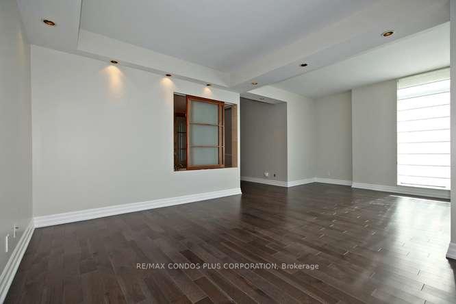 Photo 29 of Unit 902W, 500 Queens Quay W. W, Toronto, Waterfront Communities — HOMEH