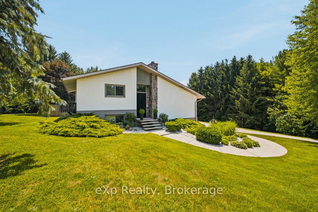 Photo 2 of 40481 Howick-Turnberry Road, Morris Turnberry, Turnberry — HOMEH