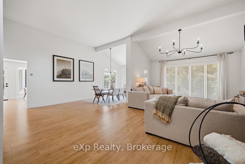 Photo 6 of 40481 Howick-Turnberry Road, Morris Turnberry, Turnberry — HOMEH
