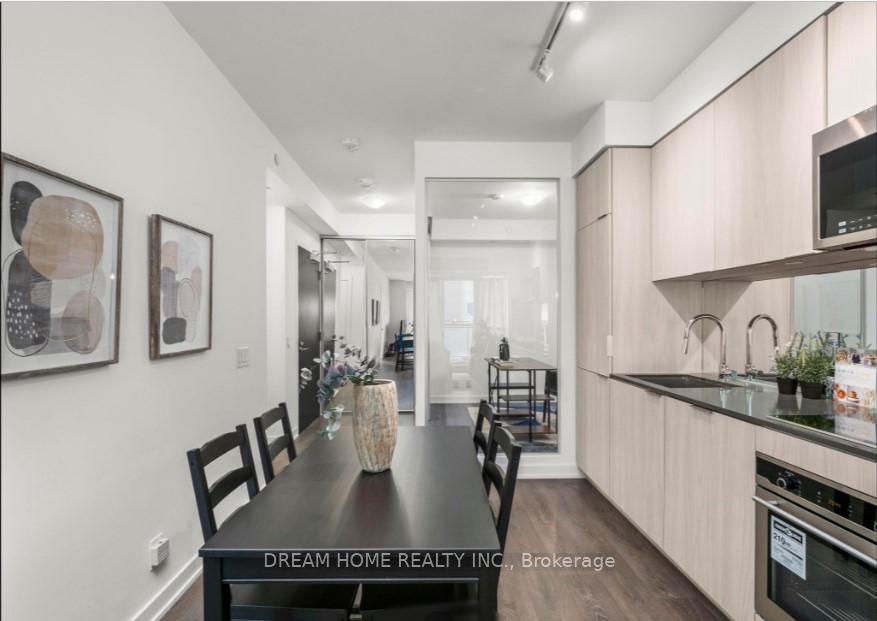 Photo 11 of Unit 306, 609 Avenue Road, Toronto, Yonge-St. Clair — HOMEH