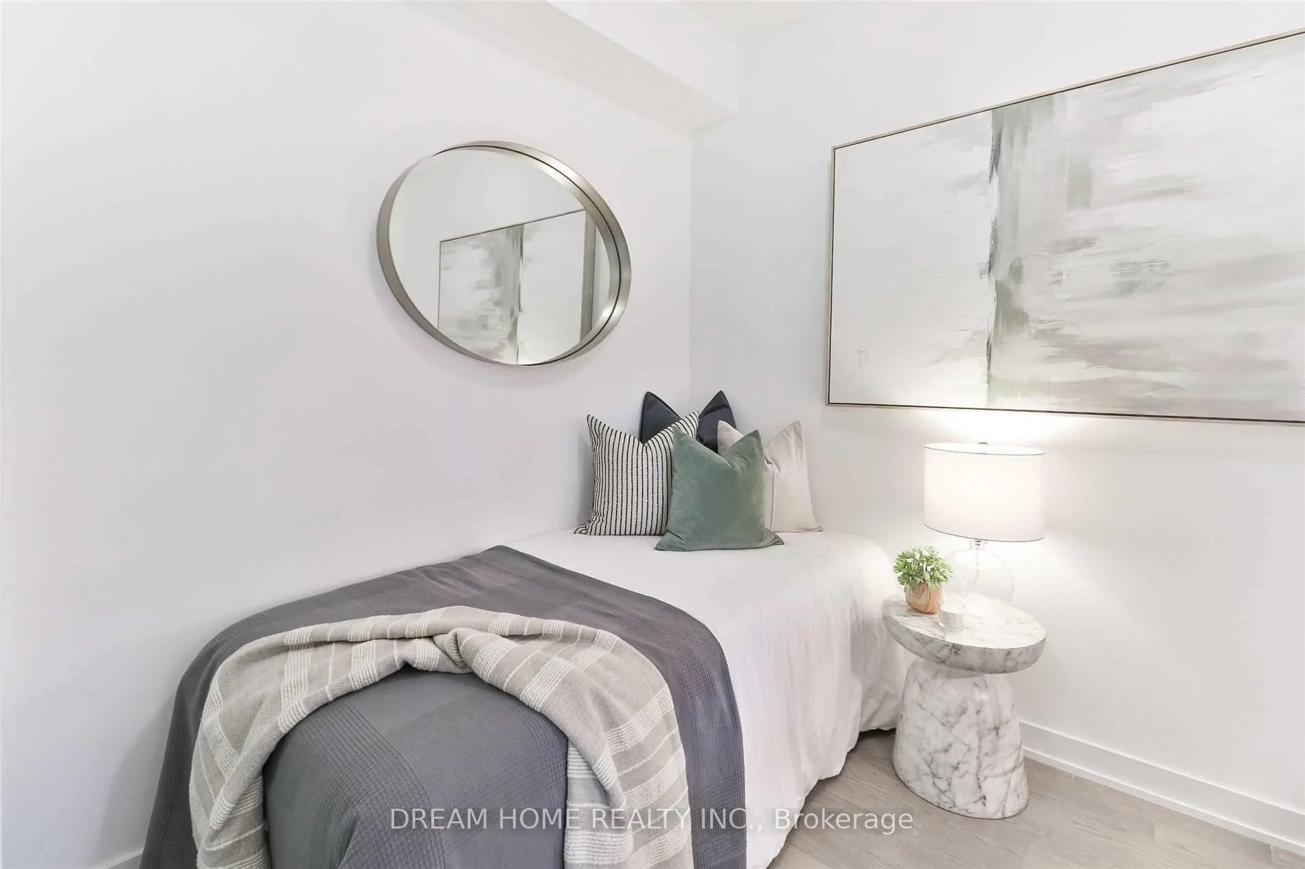 Photo 39 of Unit 306, 609 Avenue Road, Toronto, Yonge-St. Clair — HOMEH