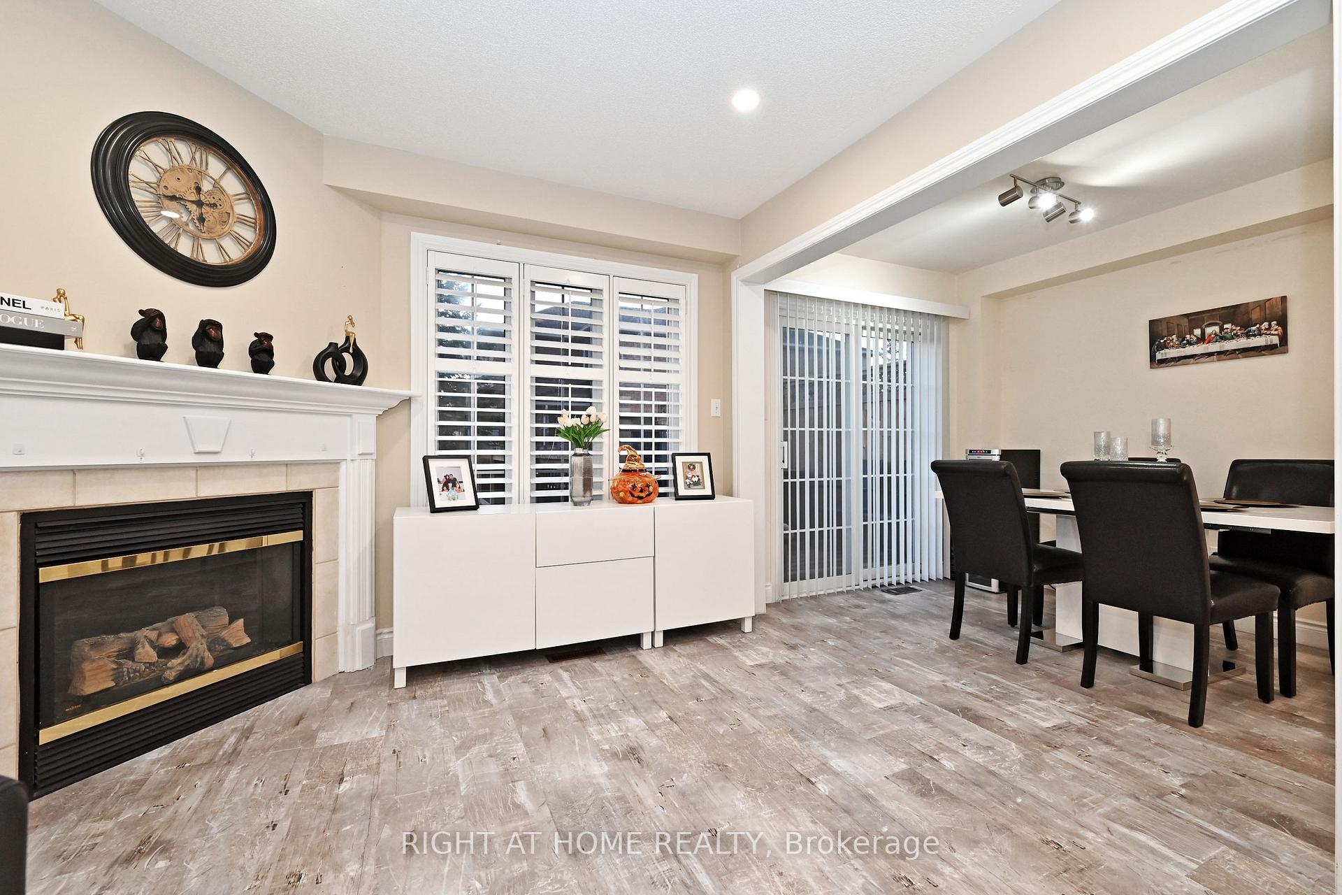 Photo 17 of 73 Bloomgate Crescent, Richmond Hill, Oak Ridges — HOMEH