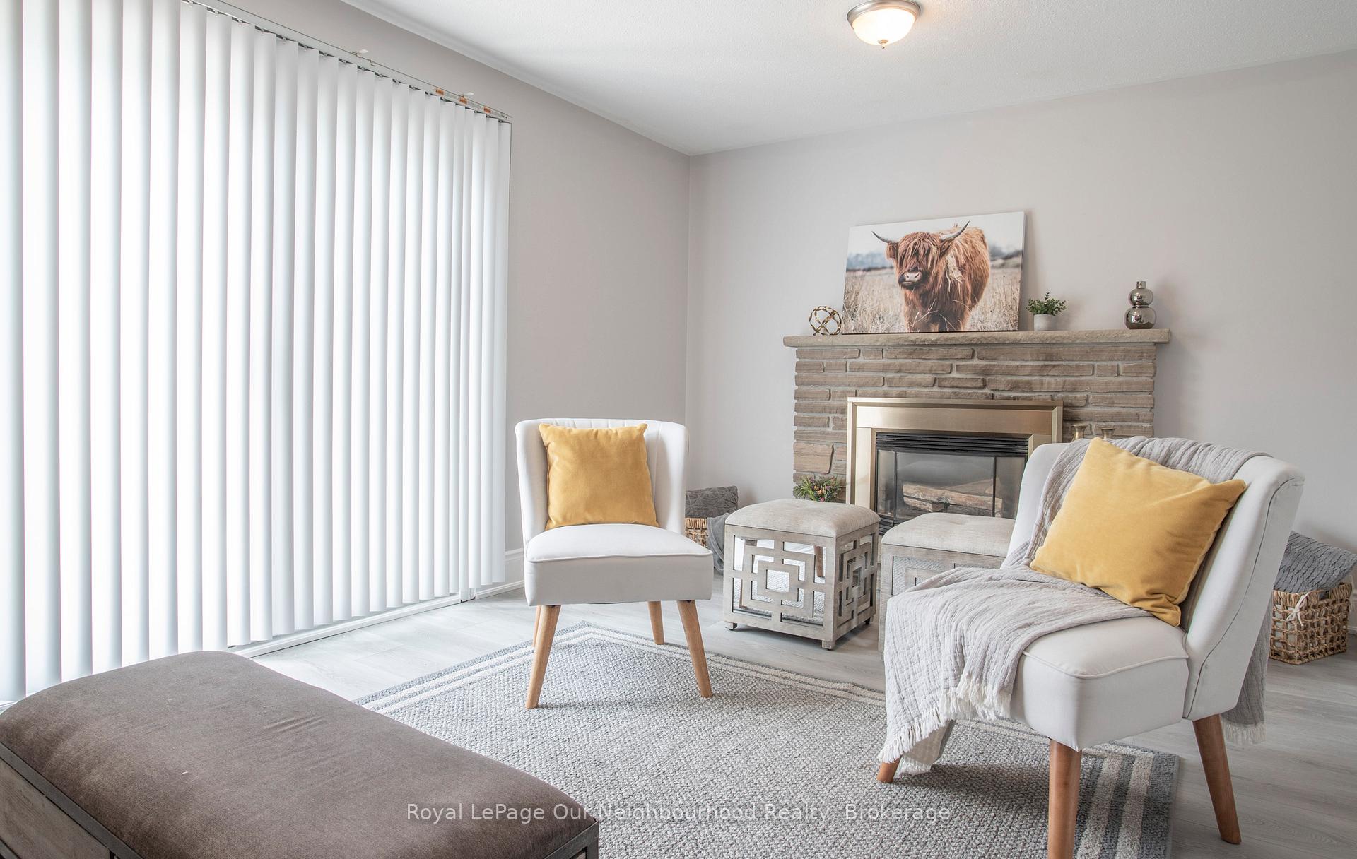 Photo 14 of 708 Waverly Street N, Oshawa, Northglen — HOMEH
