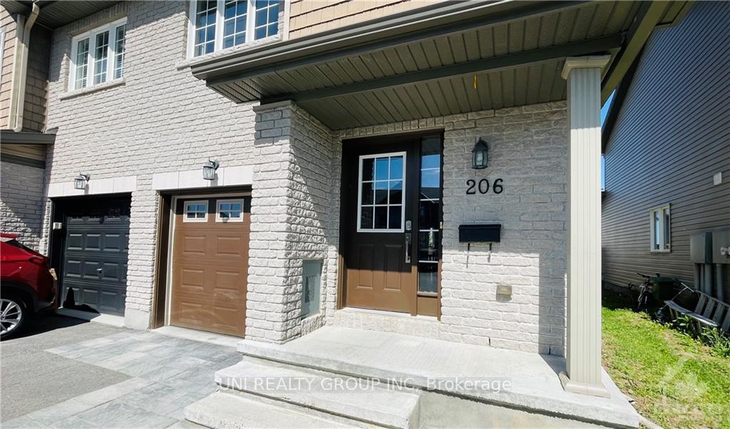 Photo 4 of 206 Vision Street, Ottawa, Riverside South/Gloucester Glen — HOMEH