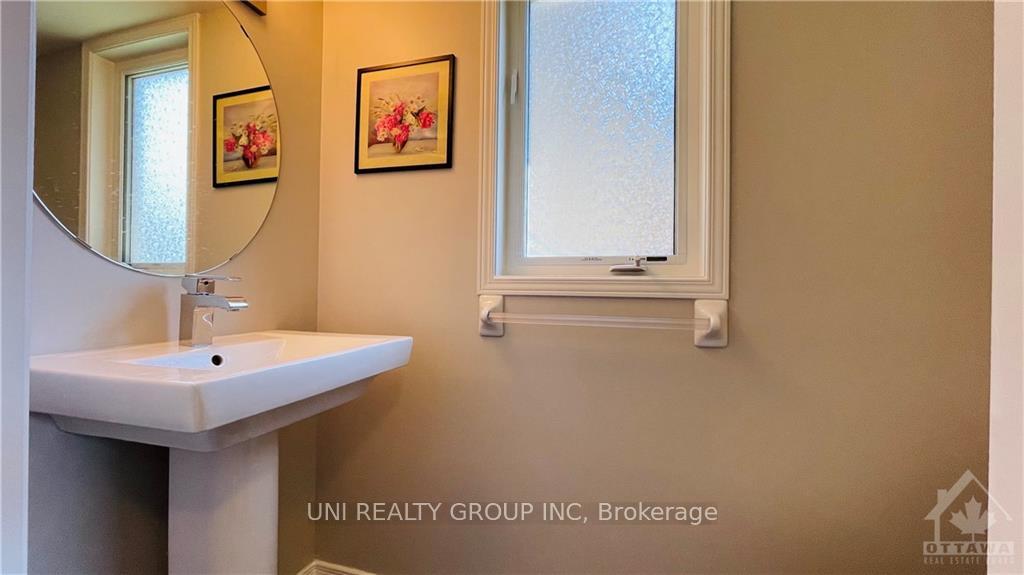 Photo 7 of 206 Vision Street, Ottawa, Riverside South/Gloucester Glen — HOMEH