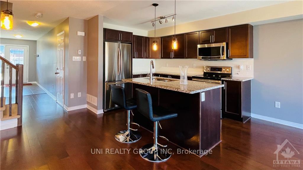 Photo 16 of 206 Vision Street, Ottawa, Riverside South/Gloucester Glen — HOMEH