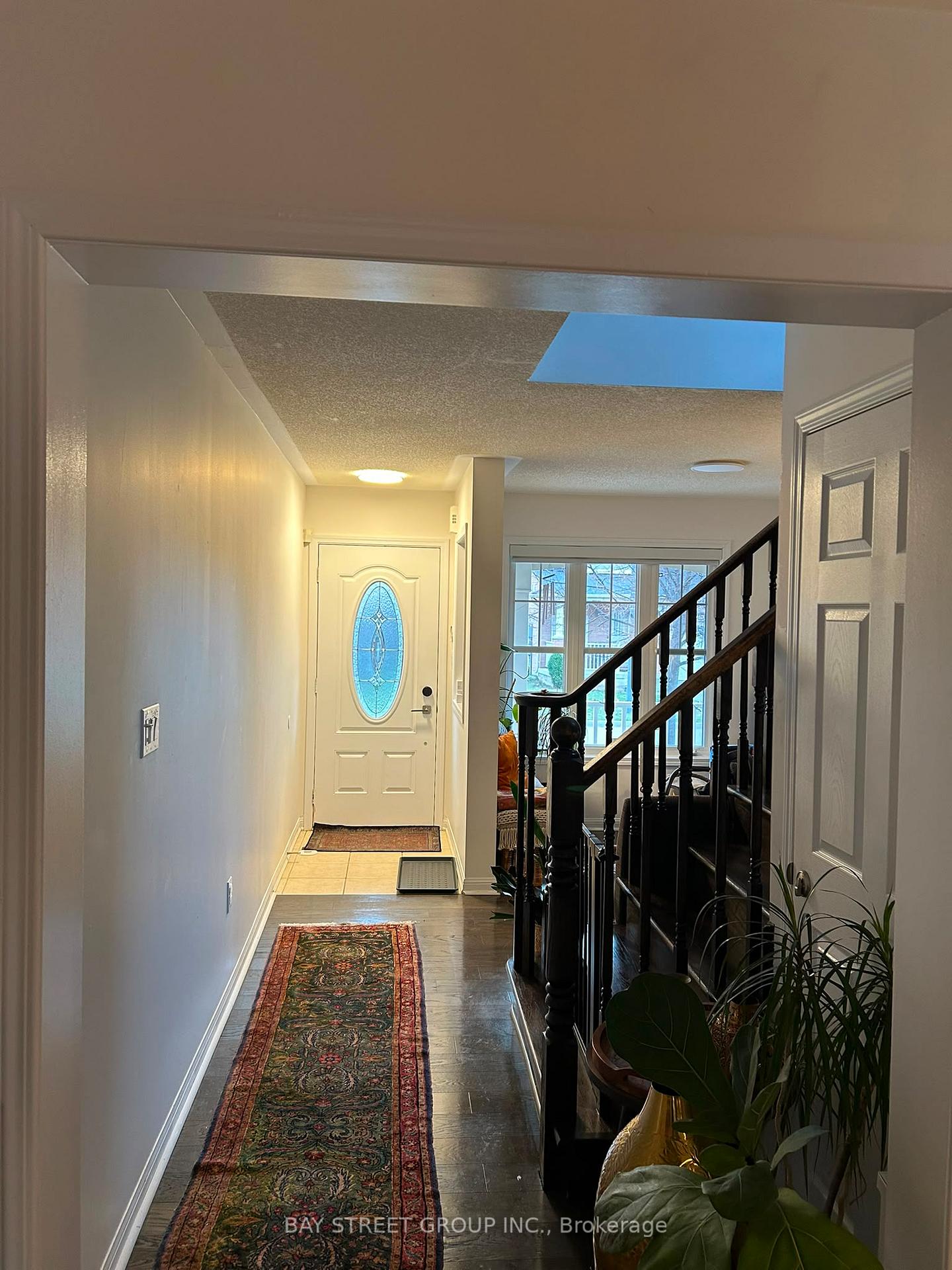 Photo 2 of 884 Mcewan Drive, Milton, Coates — HOMEH