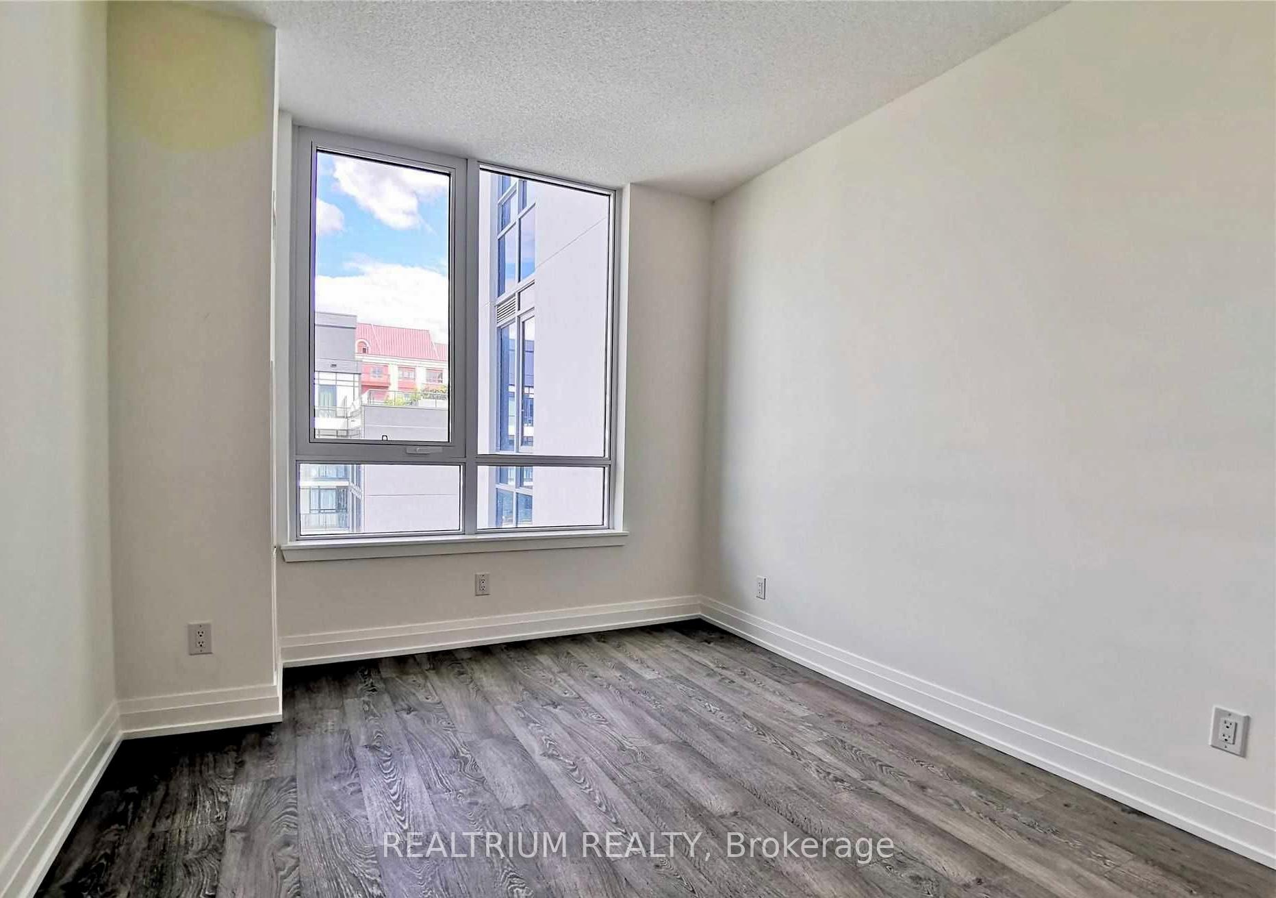 Photo 2 of Unit 703, 591 Sheppard Avenue E, North York, Bayview Village — HOMEH