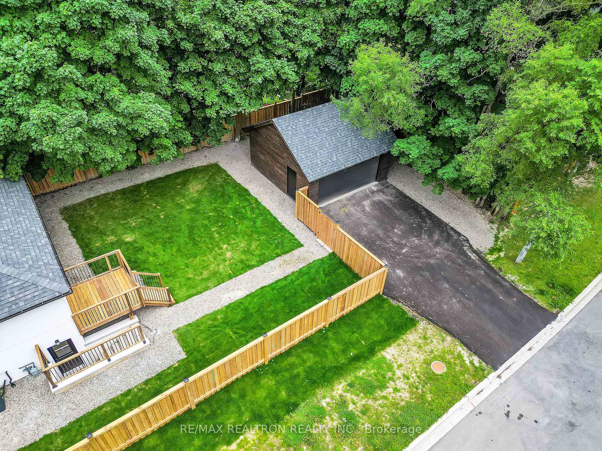 Photo 48 of 105 Murray Drive, Aurora, Aurora Highlands — HOMEH