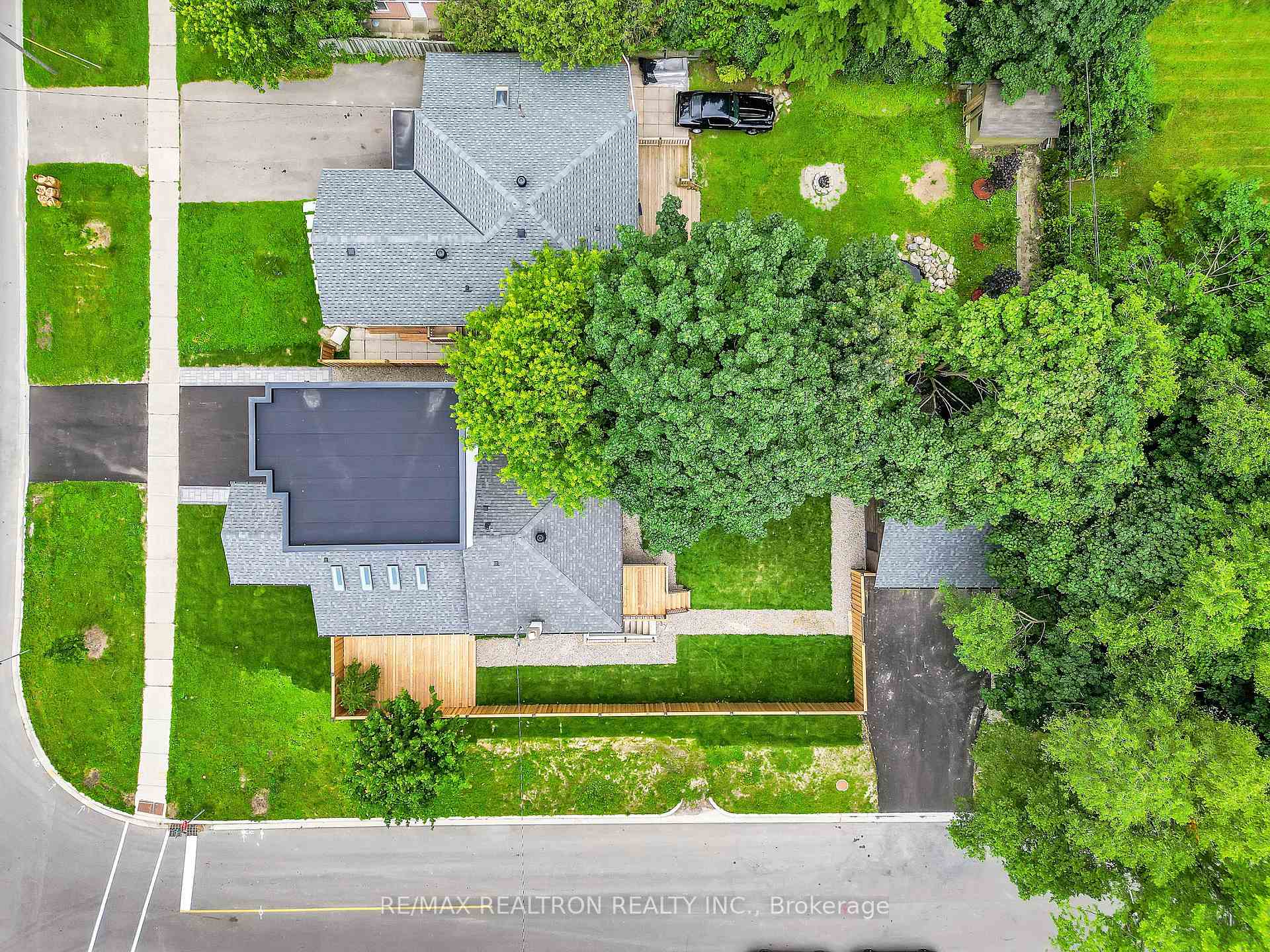 Photo 49 of 105 Murray Drive, Aurora, Aurora Highlands — HOMEH