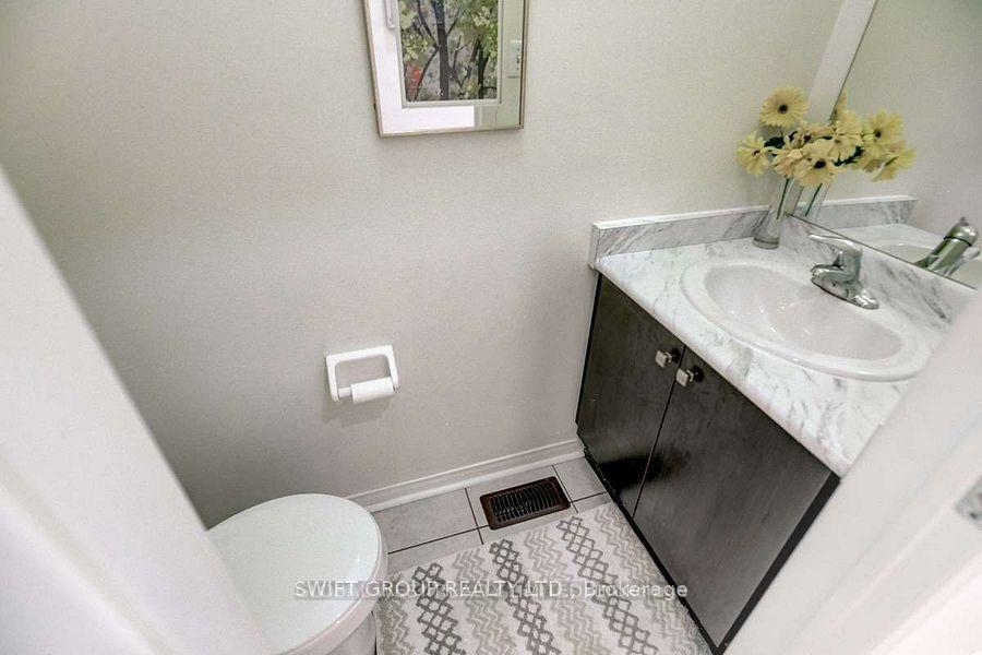Photo 9 of 86 Checkerberry Crescent, Brampton, Sandringham-Wellington — HOMEH