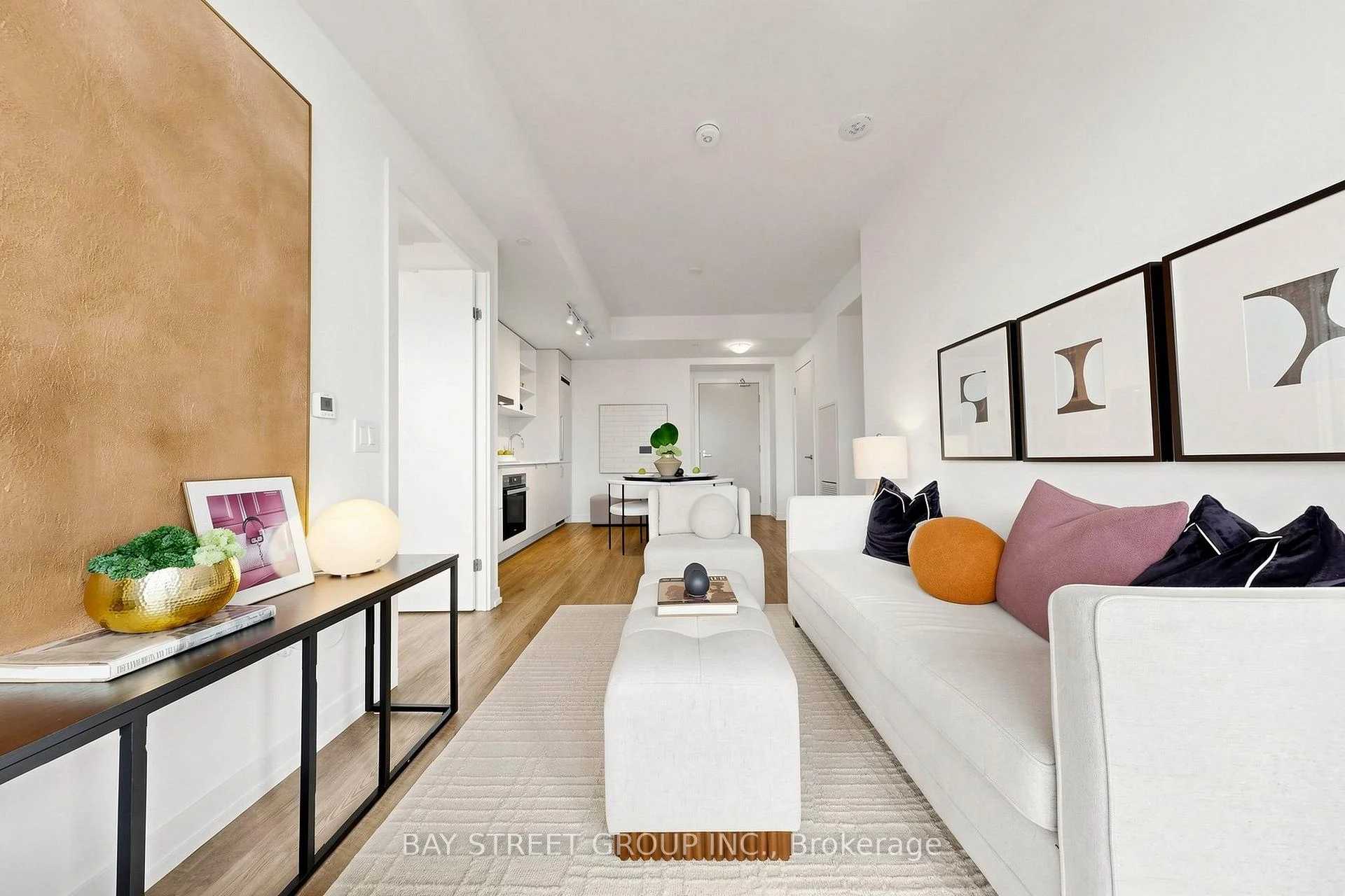 Photo 5 of Unit 7112, 55 Cooper Street, Toronto, Waterfront Communities — HOMEH