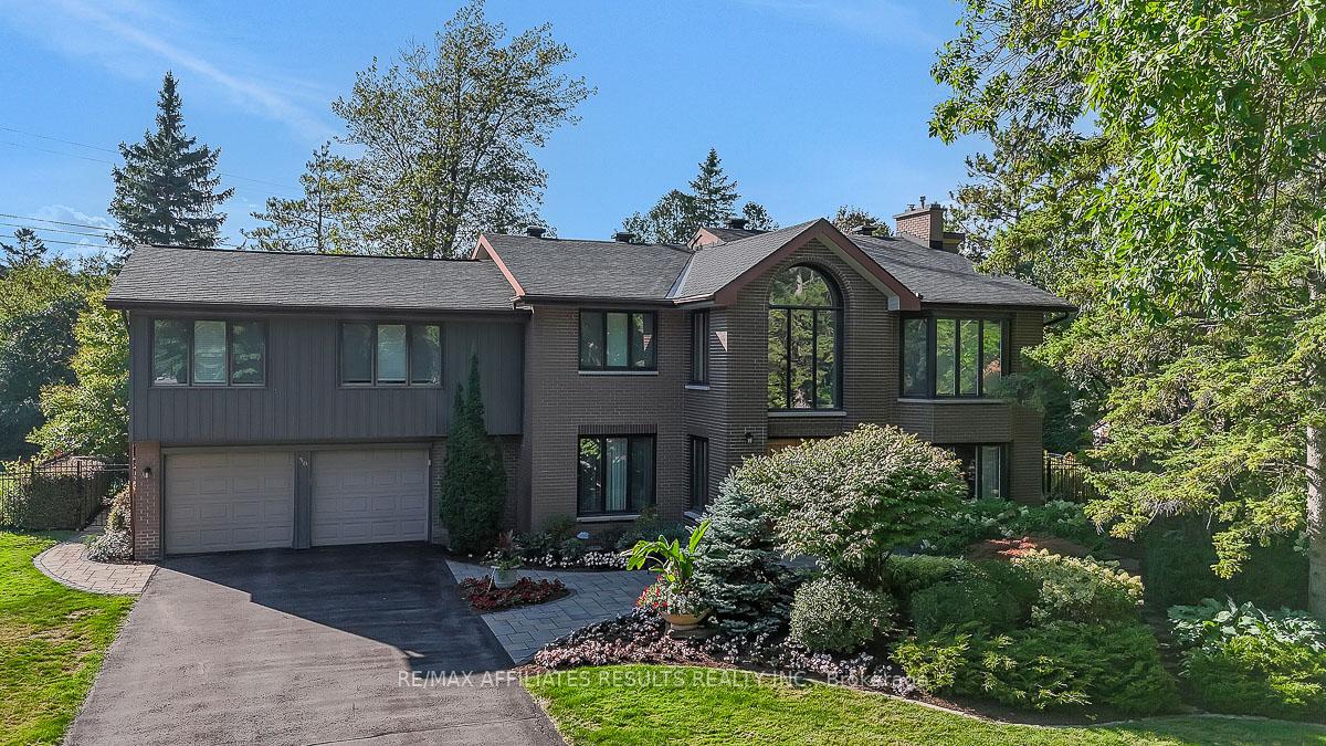 Photo 1 of 30 Pentland Crescent, Ottawa, Kanata - Beaverbrook — HOMEH