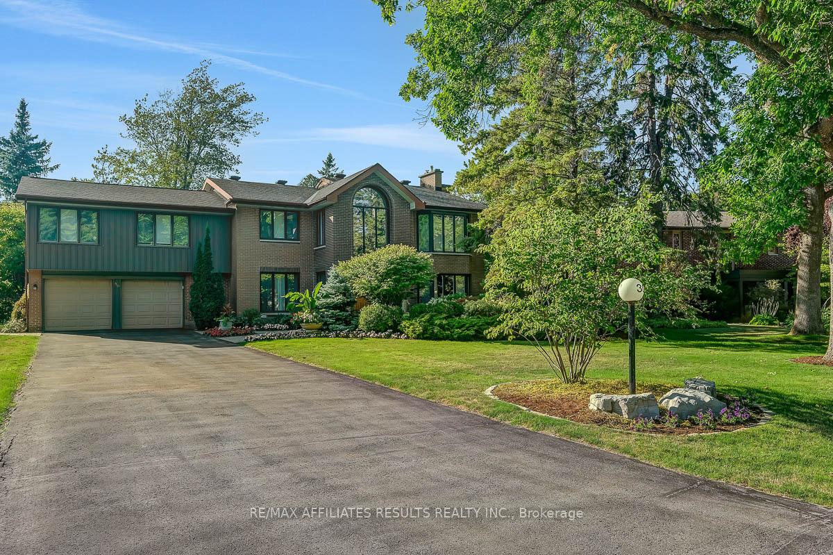 Photo 3 of 30 Pentland Crescent, Ottawa, Kanata - Beaverbrook — HOMEH