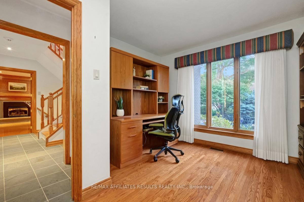 Photo 8 of 30 Pentland Crescent, Ottawa, Kanata - Beaverbrook — HOMEH