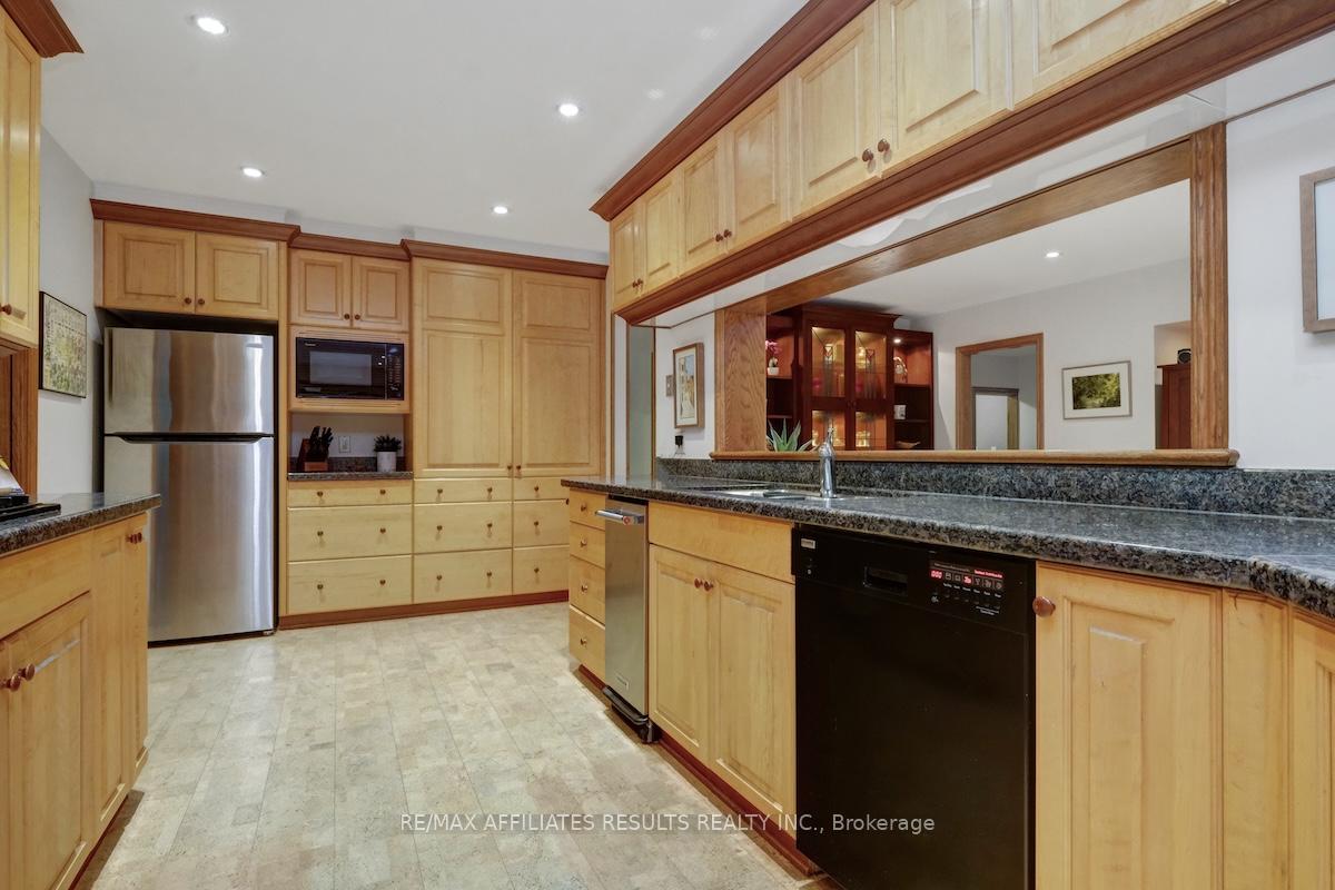Photo 31 of 30 Pentland Crescent, Ottawa, Kanata - Beaverbrook — HOMEH