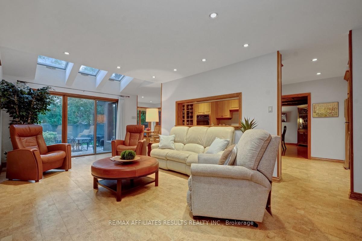 Photo 35 of 30 Pentland Crescent, Ottawa, Kanata - Beaverbrook — HOMEH
