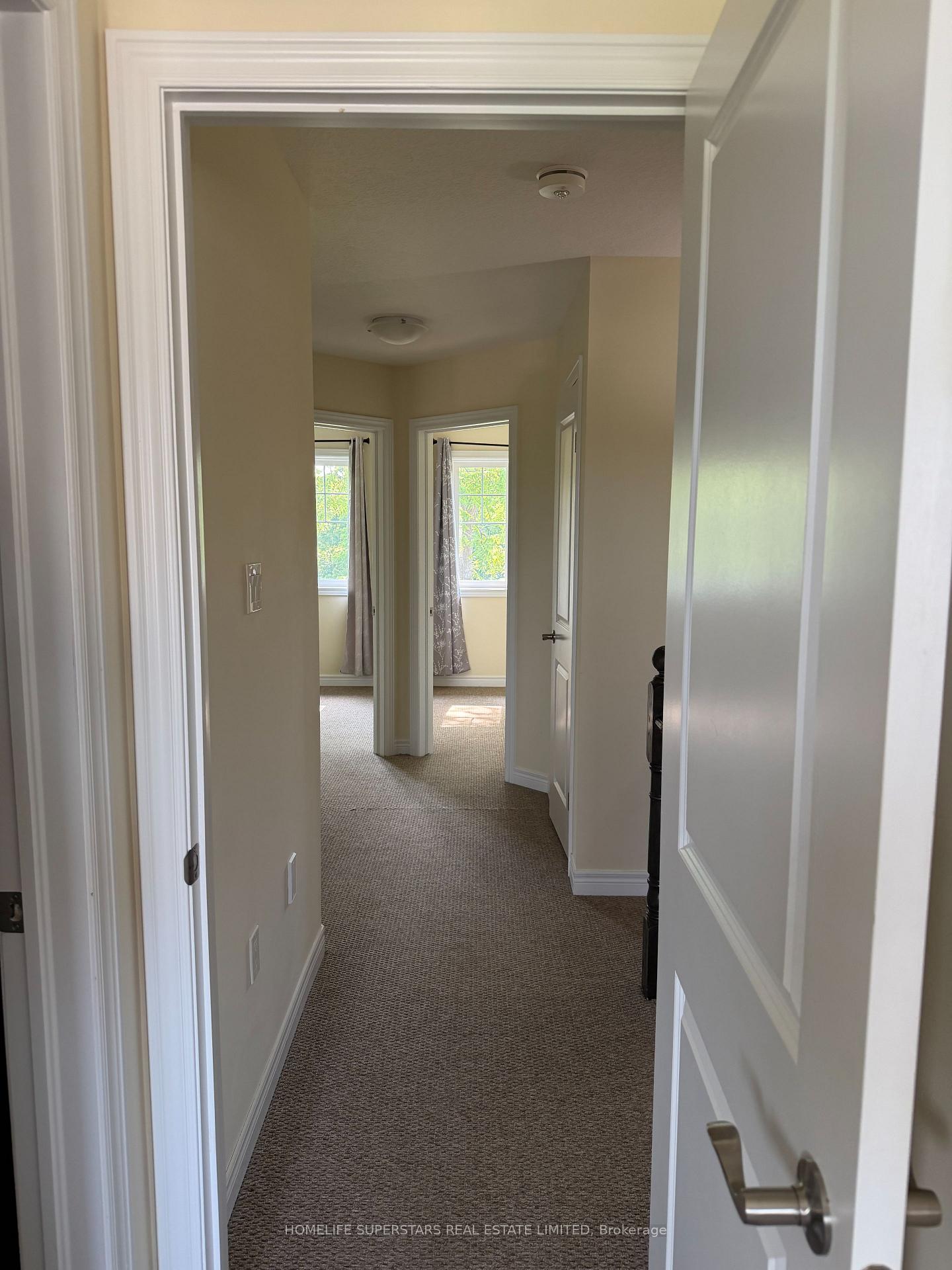 Photo 11 of 3 Barley Lane, Hamilton, Ancaster — HOMEH
