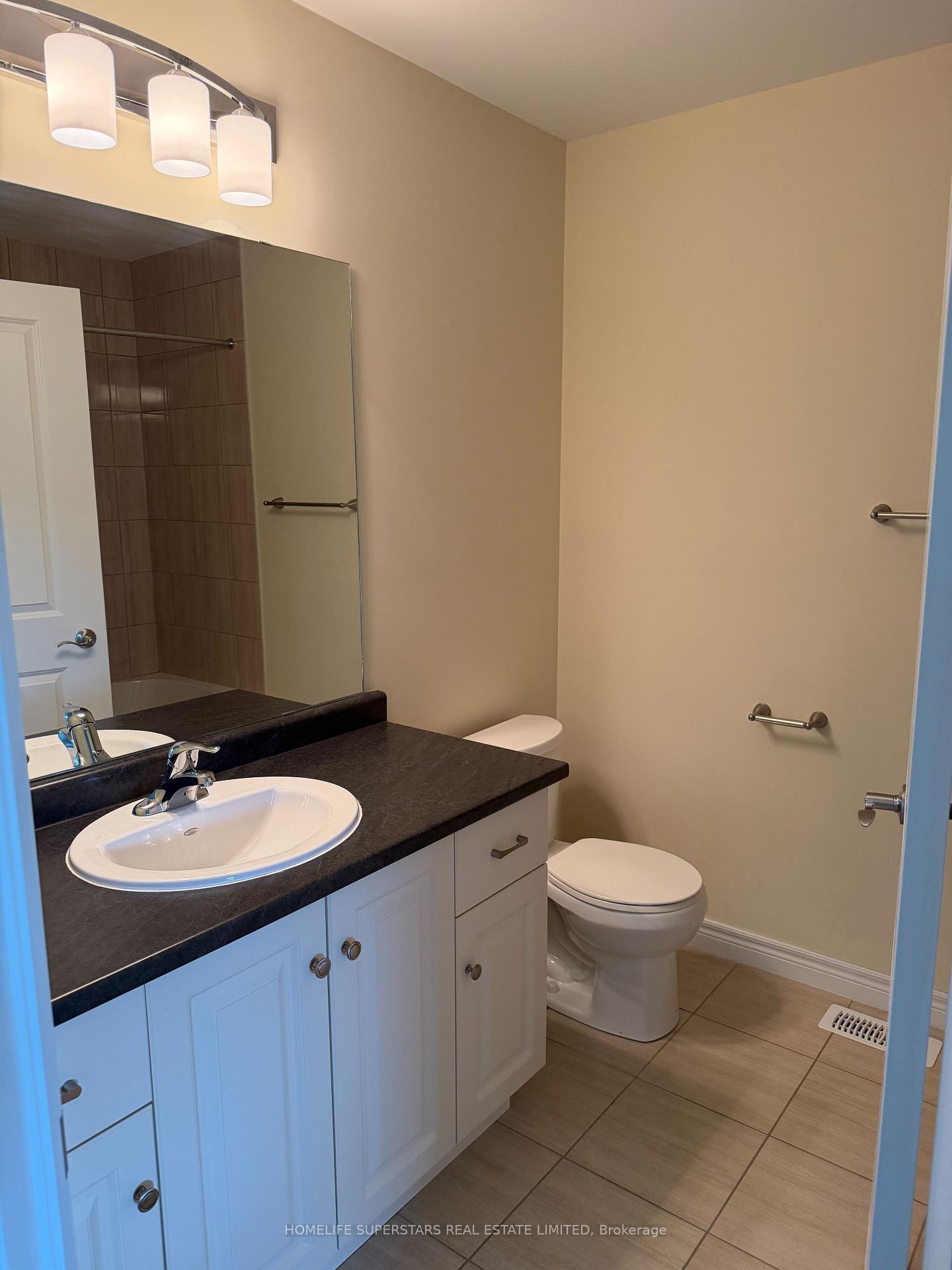 Photo 15 of 3 Barley Lane, Hamilton, Ancaster — HOMEH