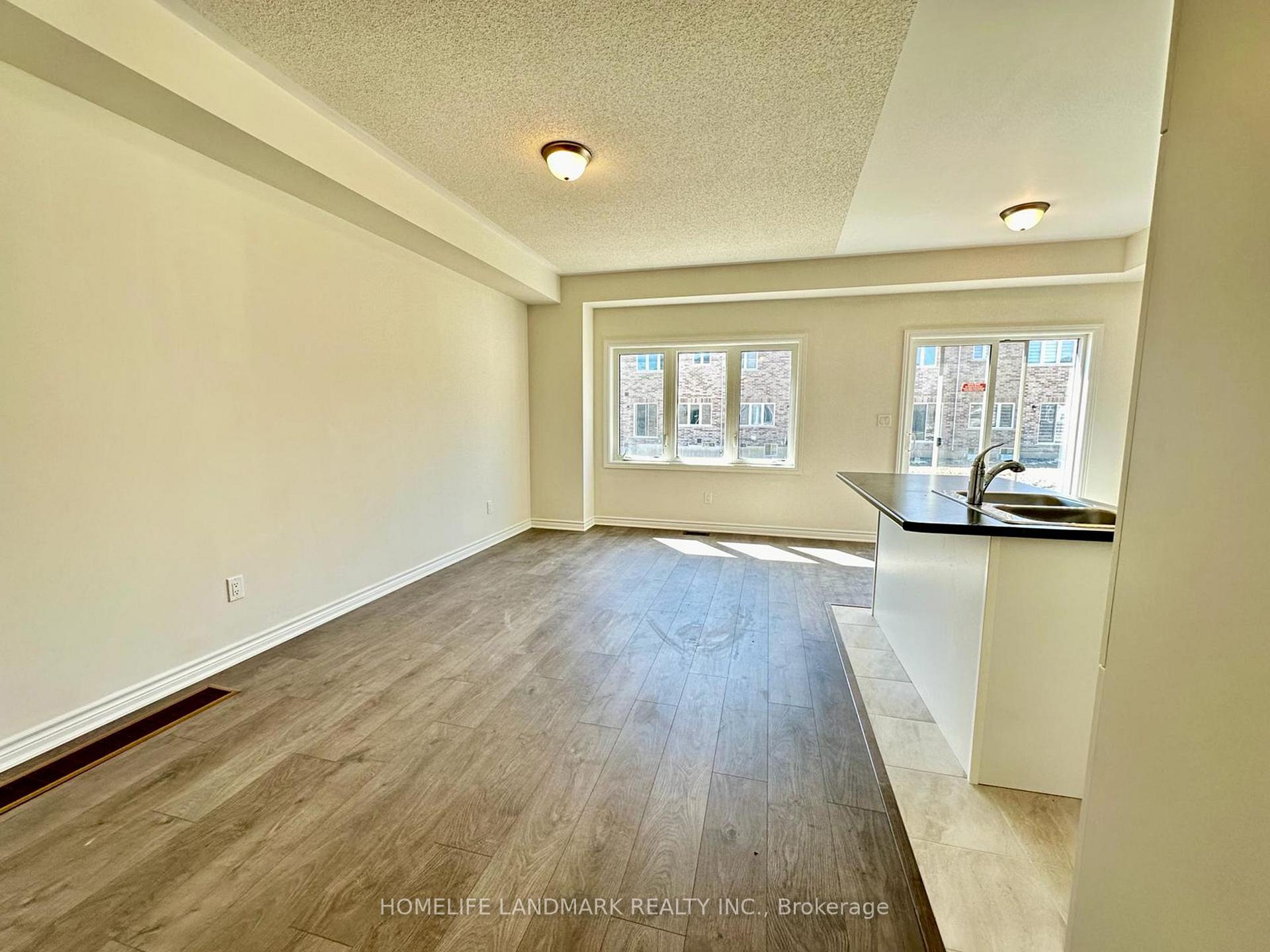 Photo 6 of 10 Sapphire Way, Thorold, Rolling Meadows — HOMEH
