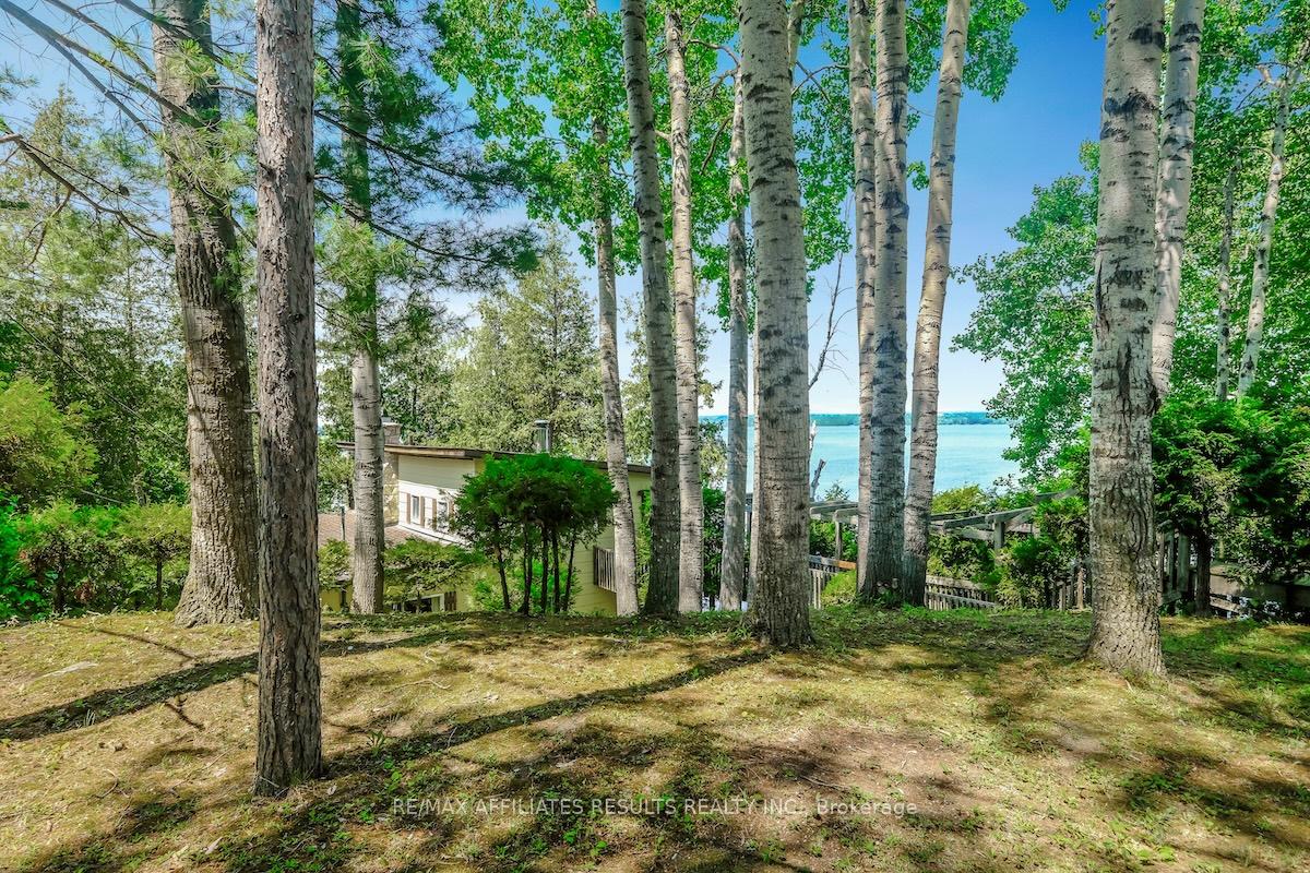 Photo 8 of 2130 B River Road, McNab/Braeside, Mcnab/Braeside Twps — HOMEH
