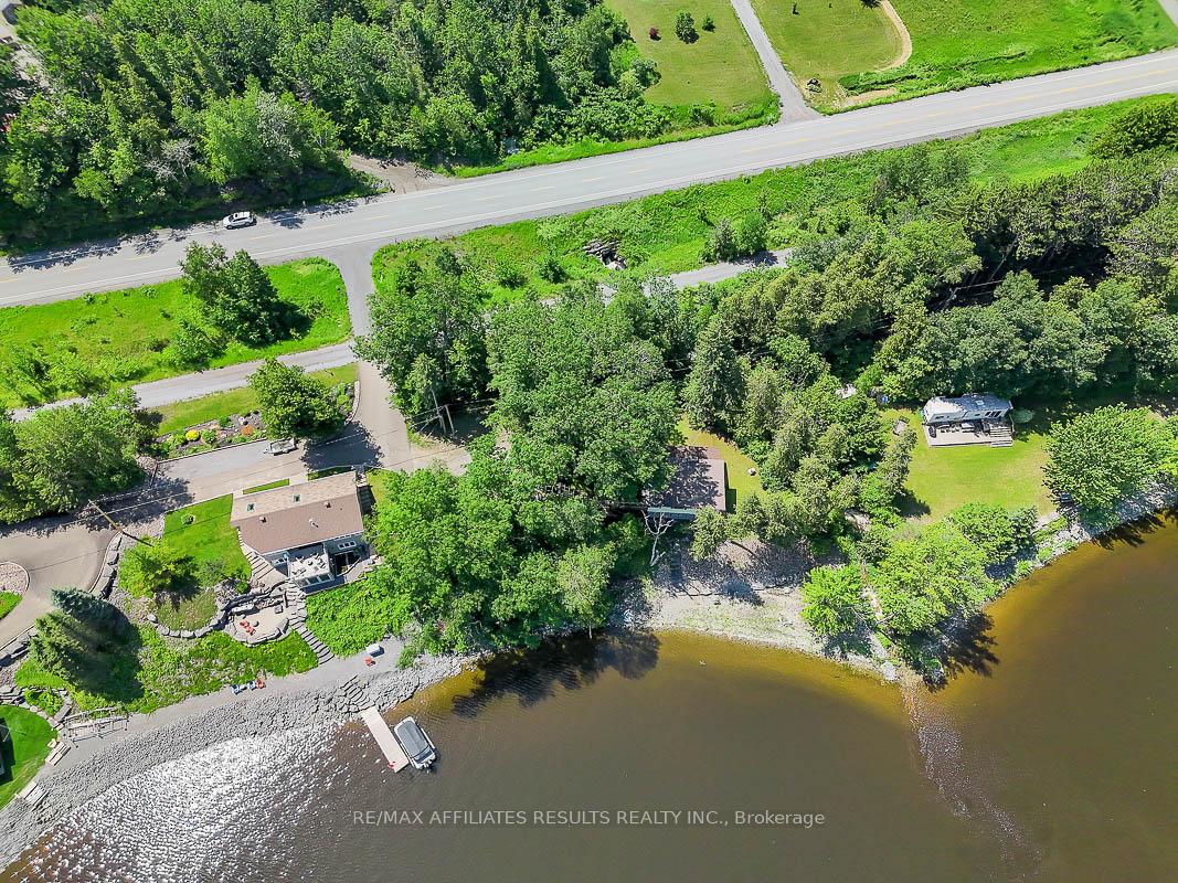 Photo 36 of 2130 B River Road, McNab/Braeside, Mcnab/Braeside Twps — HOMEH