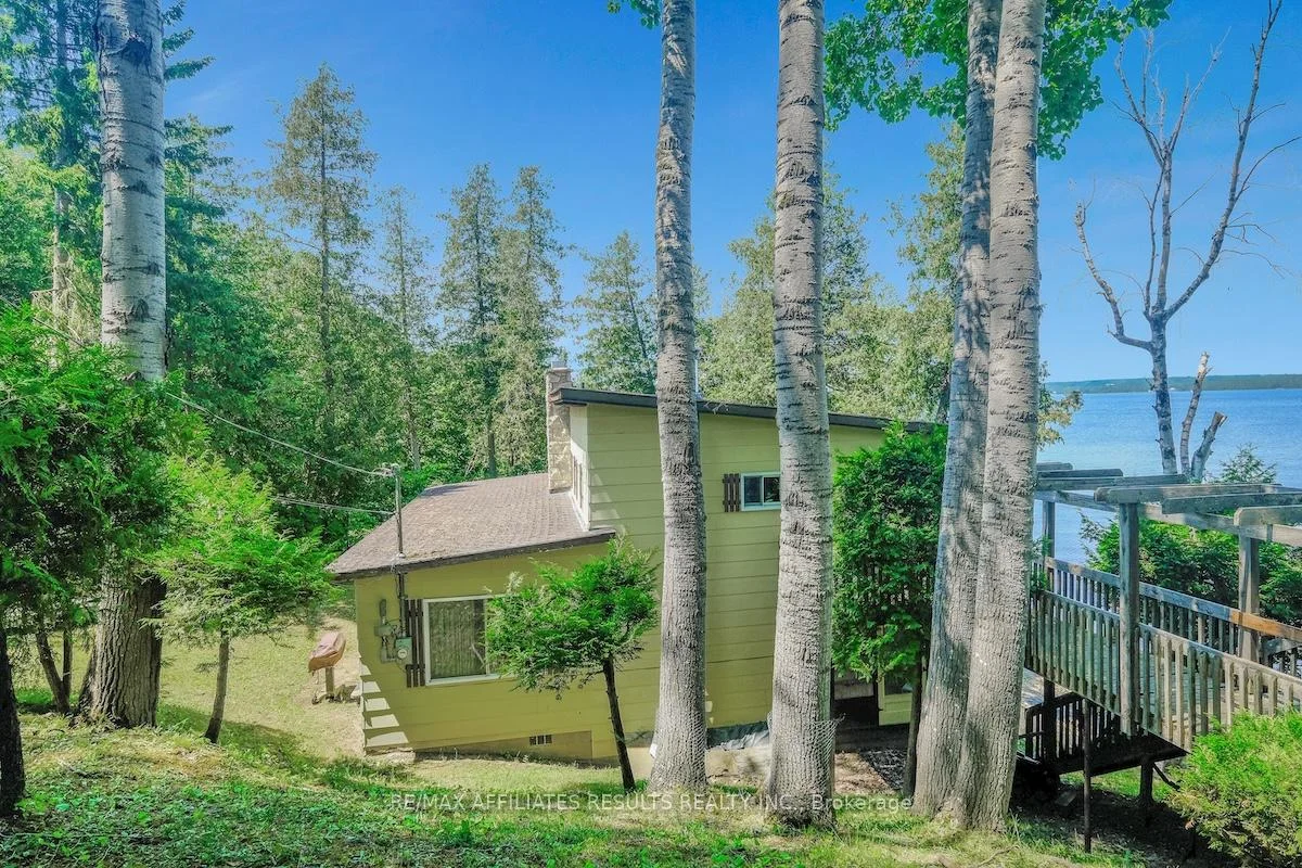 Photo 6 of 2130 B River Road, McNab/Braeside, Mcnab/Braeside Twps — HOMEH