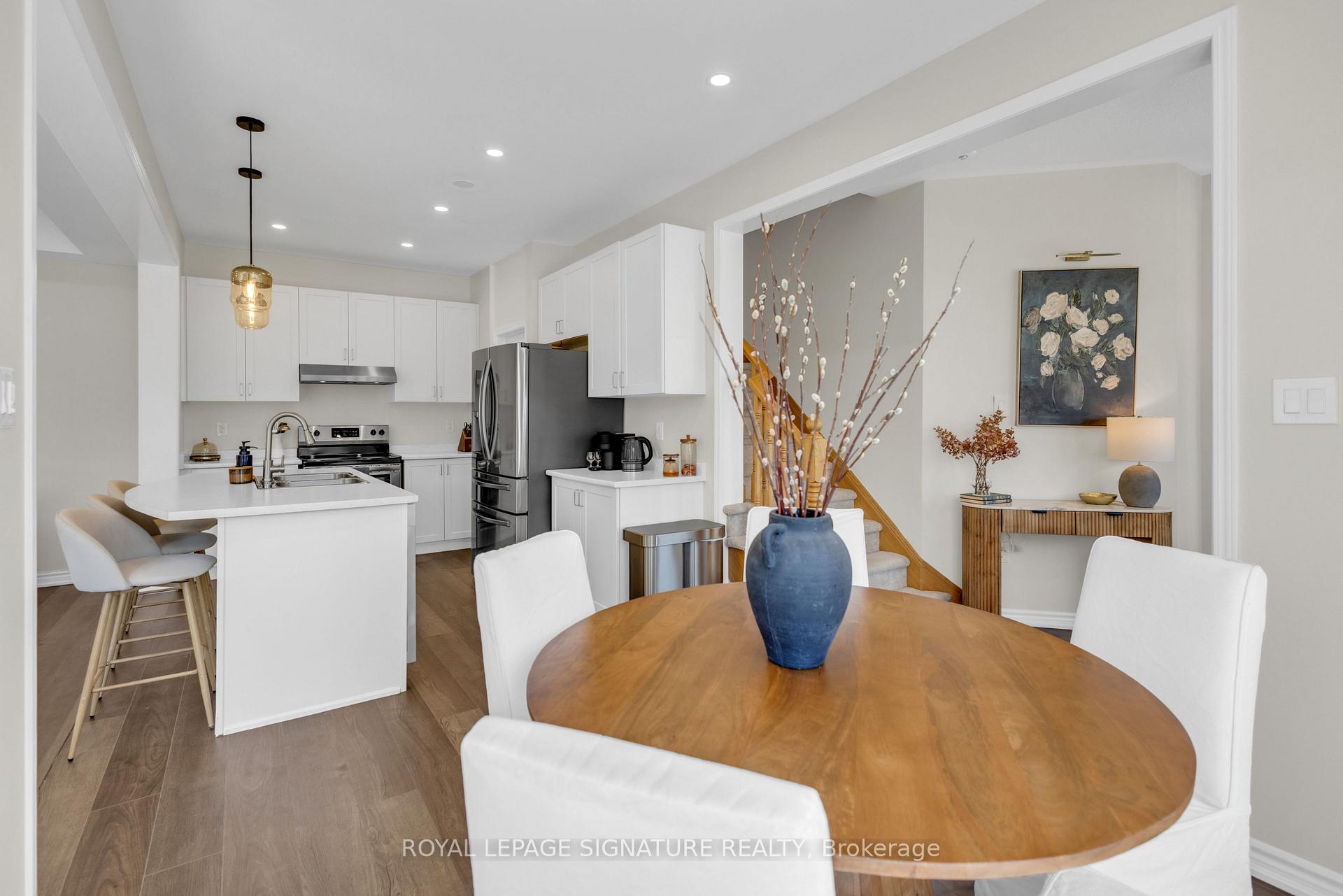 Photo 15 of 1 Ringway Road, Brampton, Northwest Brampton — HOMEH