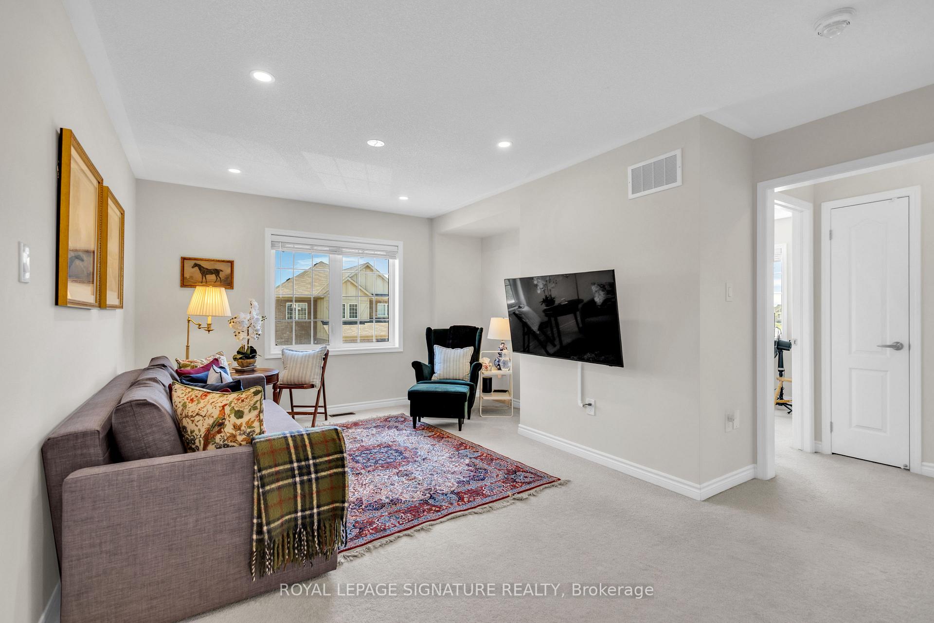 Photo 19 of 1 Ringway Road, Brampton, Northwest Brampton — HOMEH
