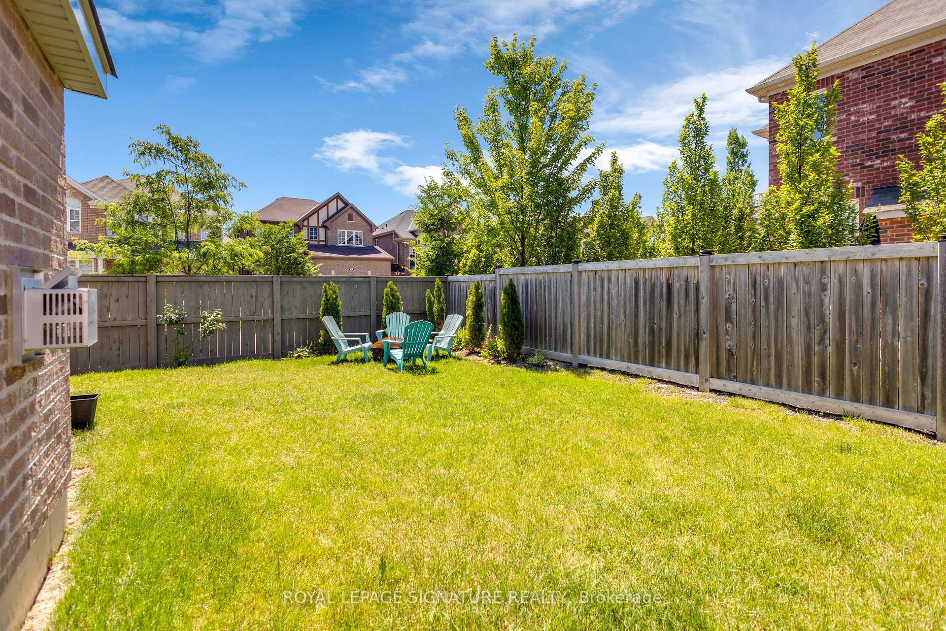 Photo 36 of 1 Ringway Road, Brampton, Northwest Brampton — HOMEH