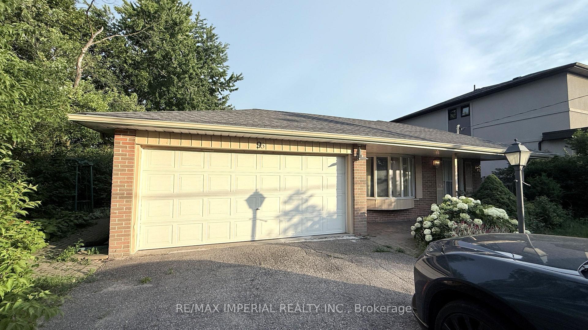 Photo 1 of 95 Pleasant View Drive, North York, Pleasant View — HOMEH