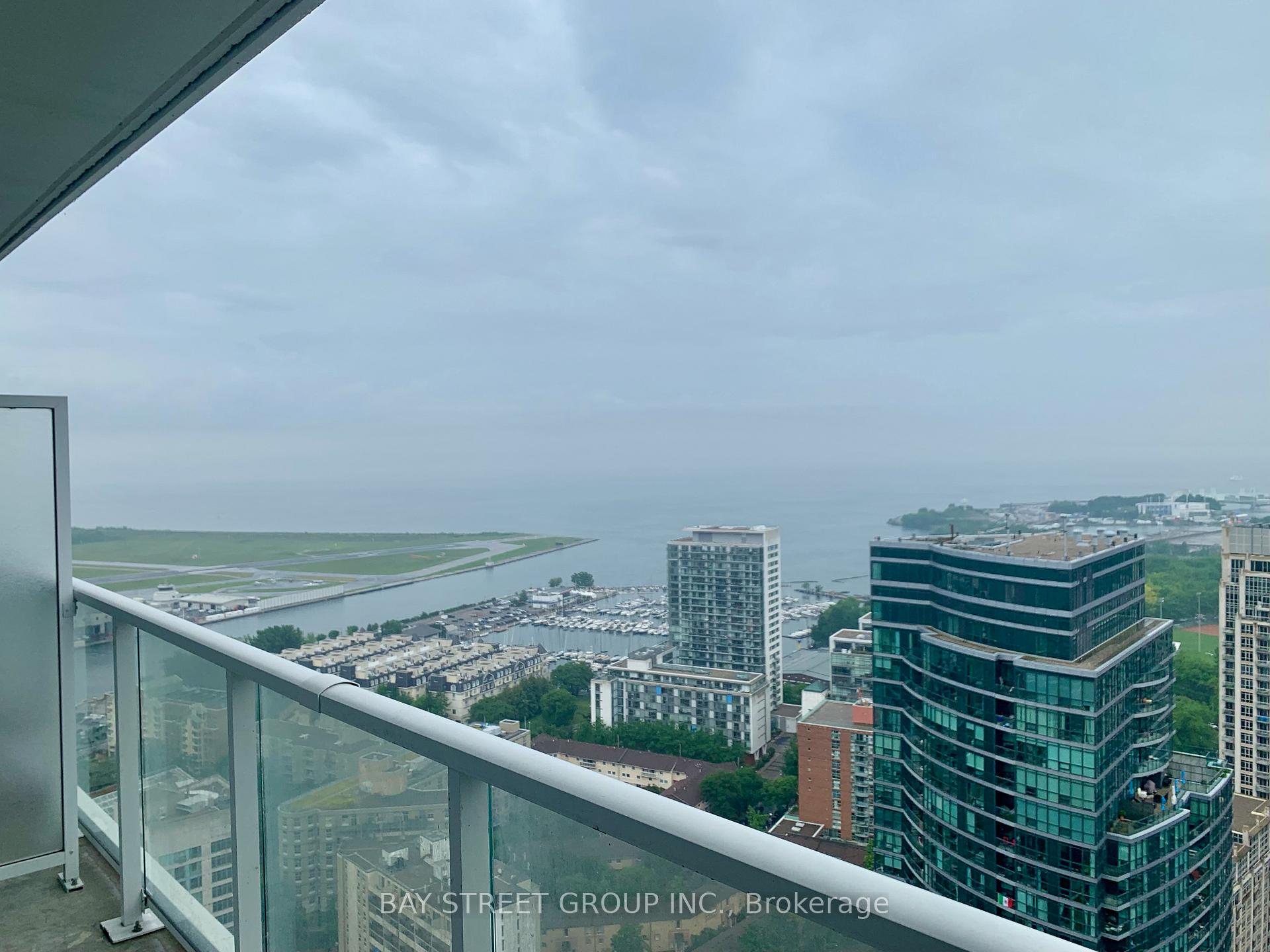 Photo 1 of Unit 4305, 17 Bathurst Street, Toronto, Waterfront Communities — HOMEH