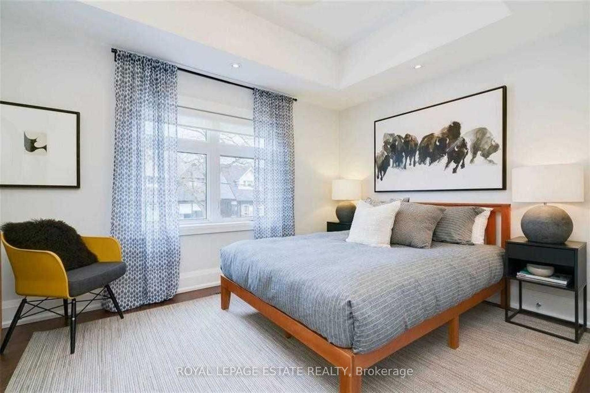Photo 11 of 10 Kent Road, Toronto, Greenwood-Coxwell — HOMEH