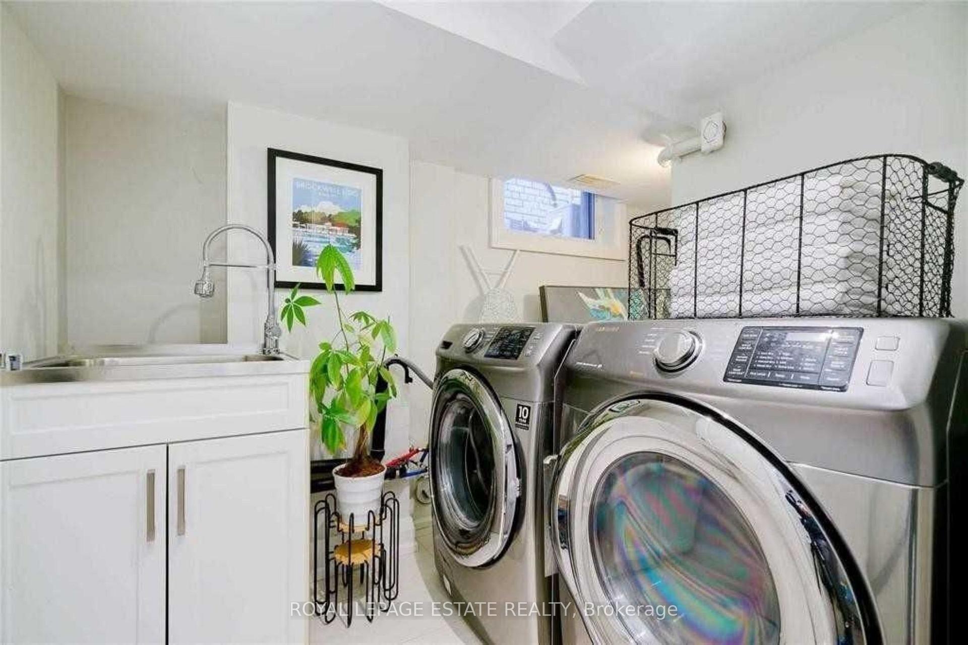 Photo 23 of 10 Kent Road, Toronto, Greenwood-Coxwell — HOMEH