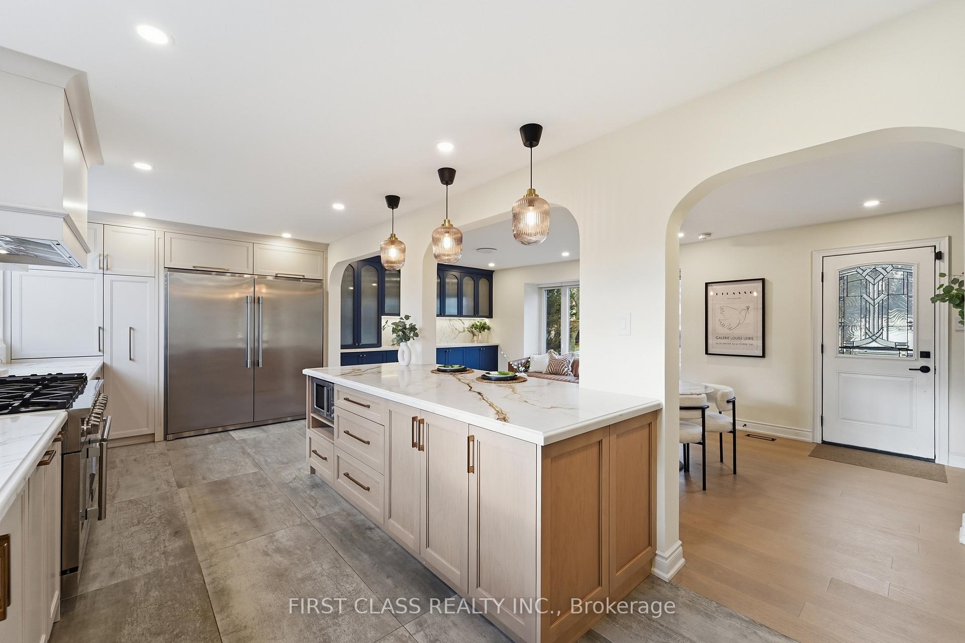 Photo 8 of 88 Dawn Hill Trail, Markham, Bayview Fairway-Bayview Country Club Estates — HOMEH