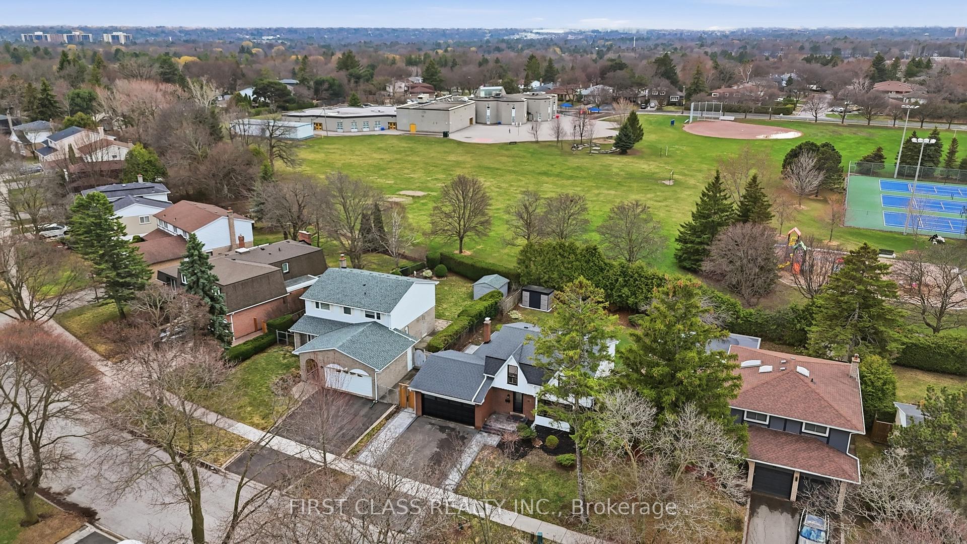 Photo 39 of 88 Dawn Hill Trail, Markham, Bayview Fairway-Bayview Country Club Estates — HOMEH
