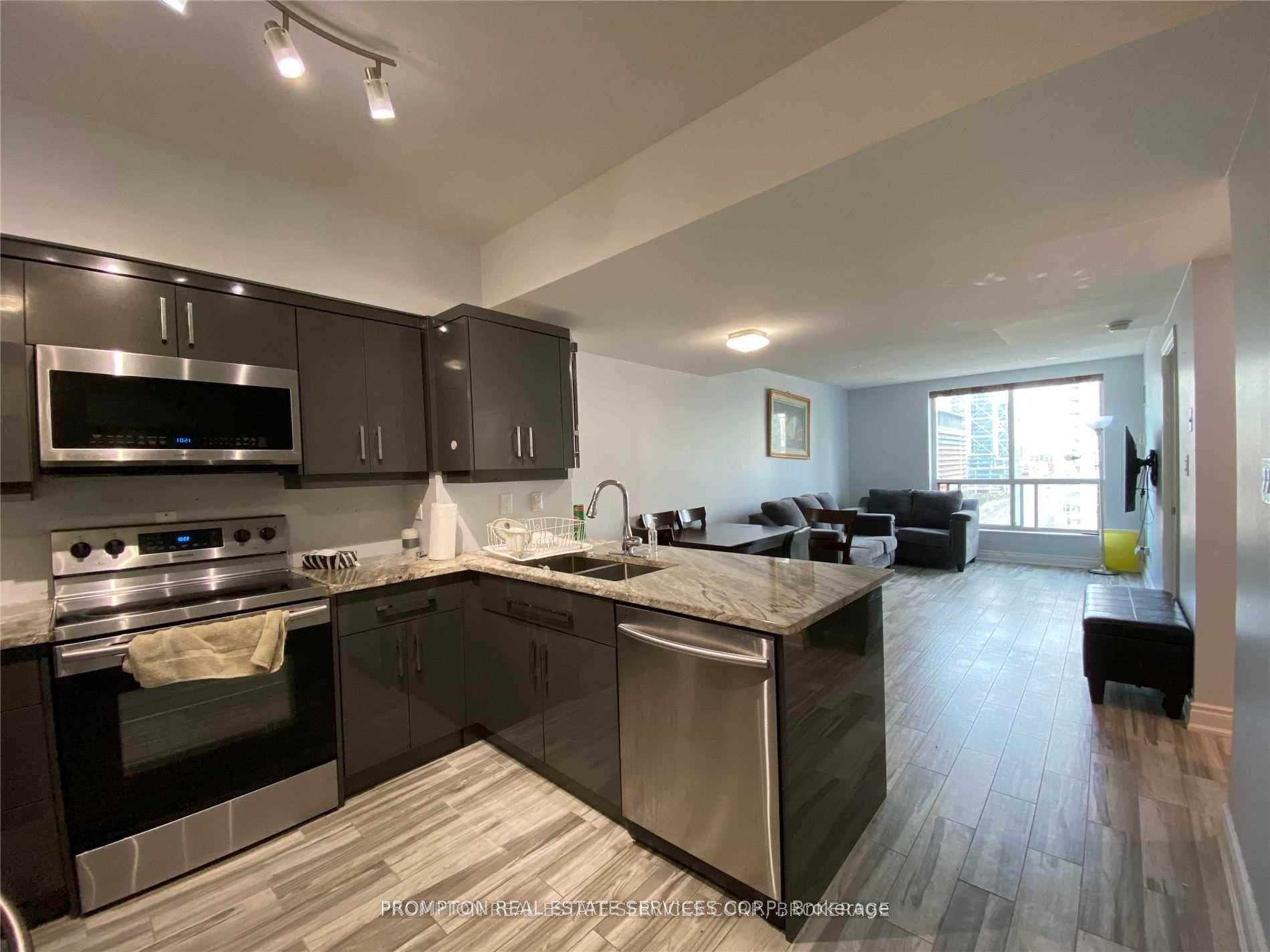 Front of Unit 1505, 410 Queens Quay Way W