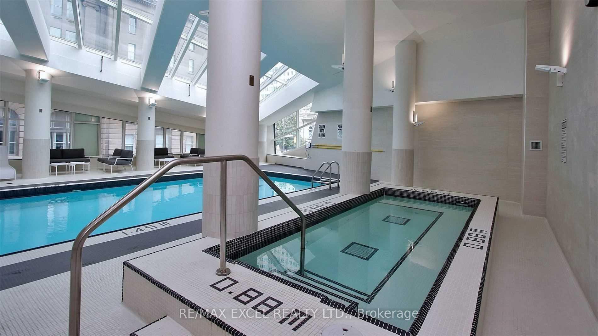 Photo 16 of Unit 1812, 8 The Esplanade, Toronto, Waterfront Communities — HOMEH