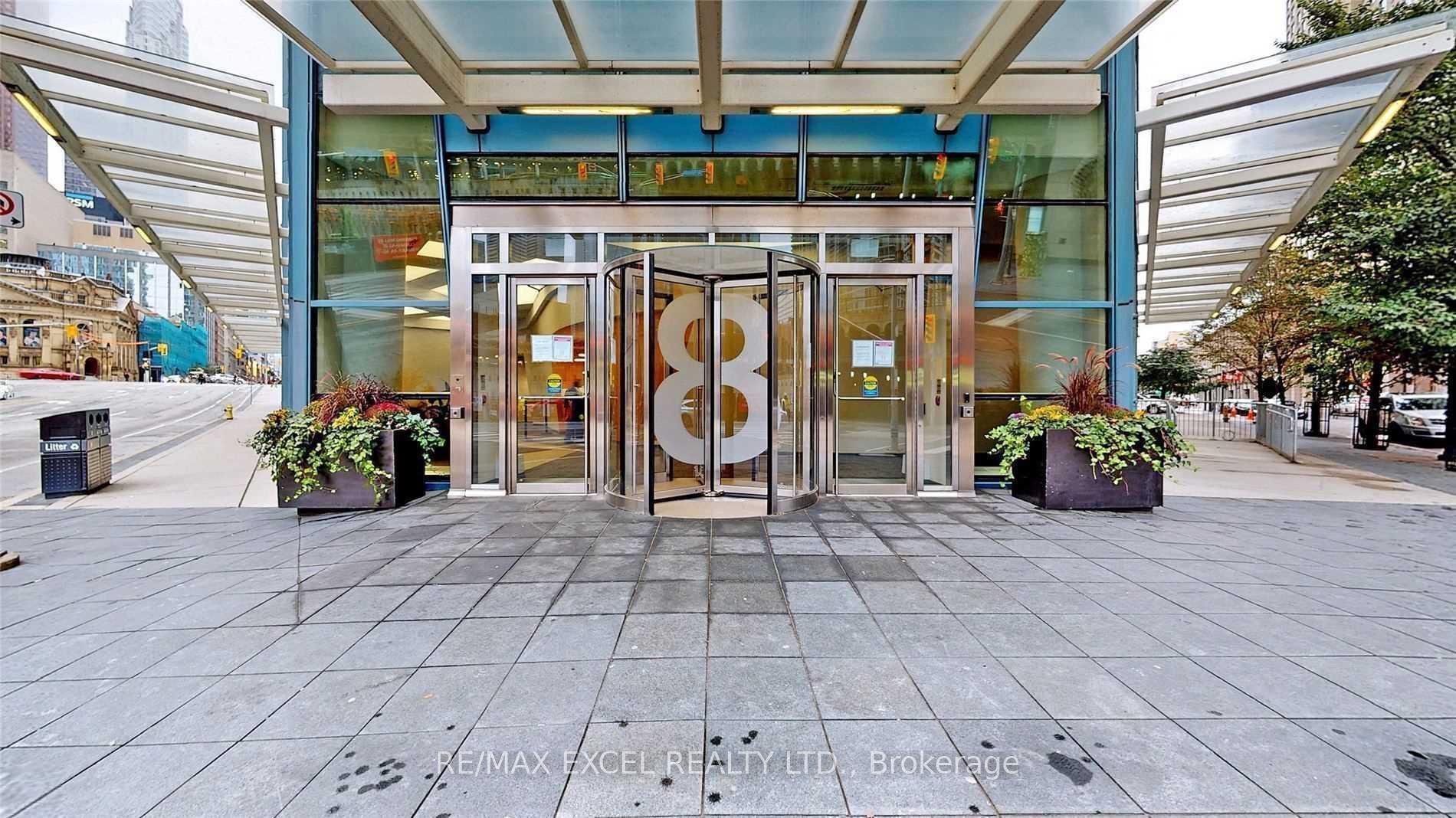 Photo 18 of Unit 1812, 8 The Esplanade, Toronto, Waterfront Communities — HOMEH