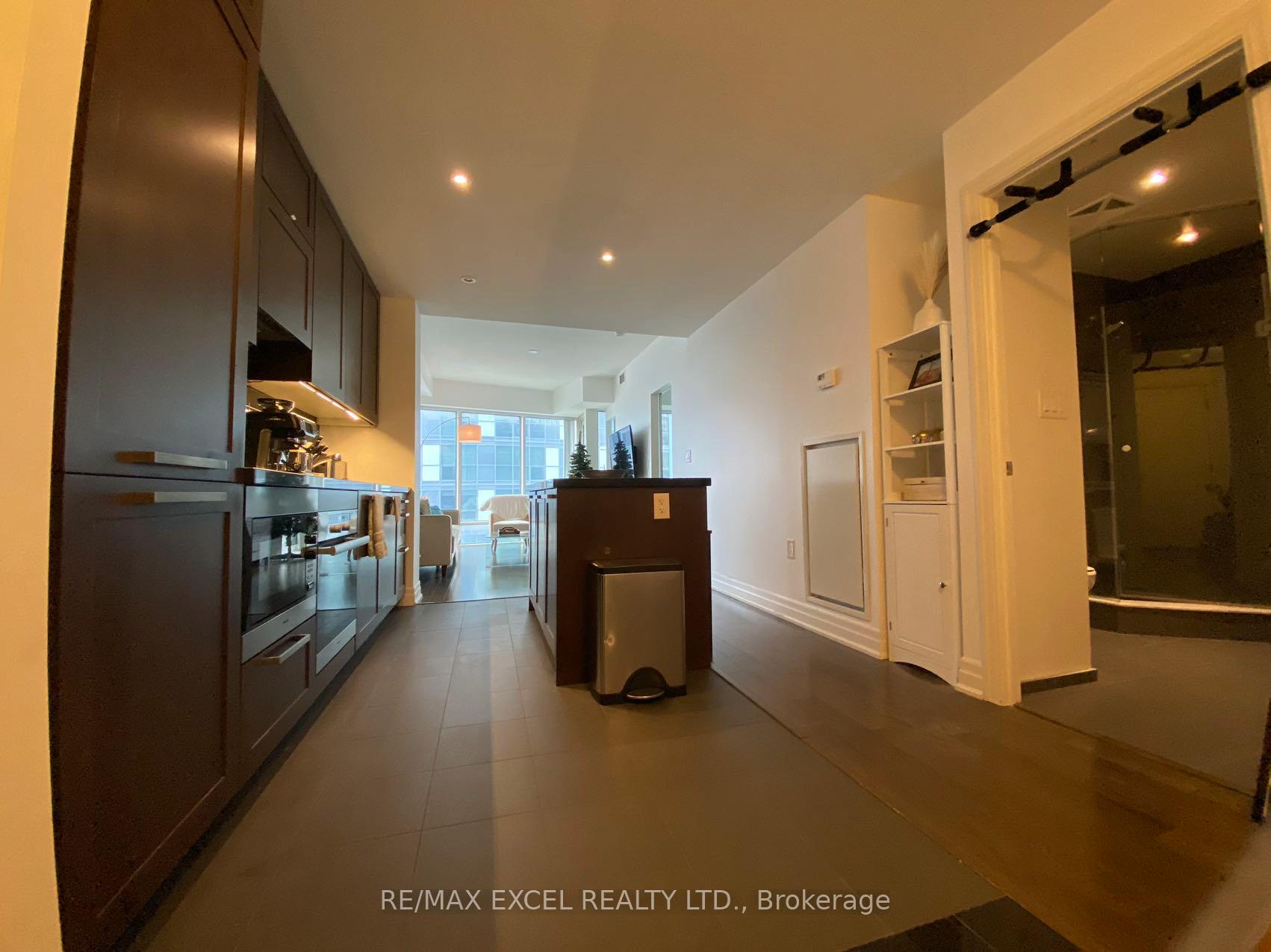 Photo 19 of Unit 1812, 8 The Esplanade, Toronto, Waterfront Communities — HOMEH