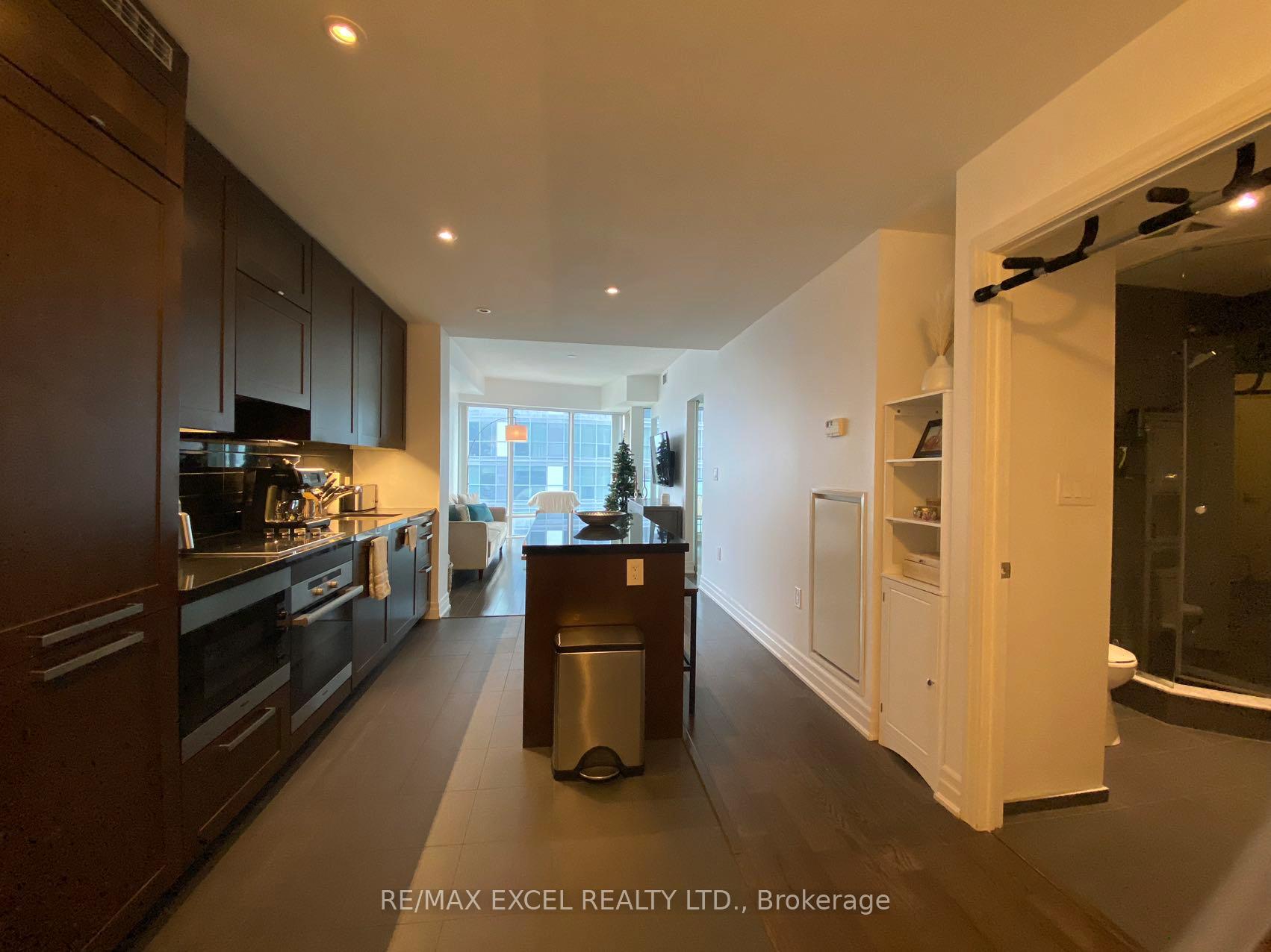 Photo 21 of Unit 1812, 8 The Esplanade, Toronto, Waterfront Communities — HOMEH