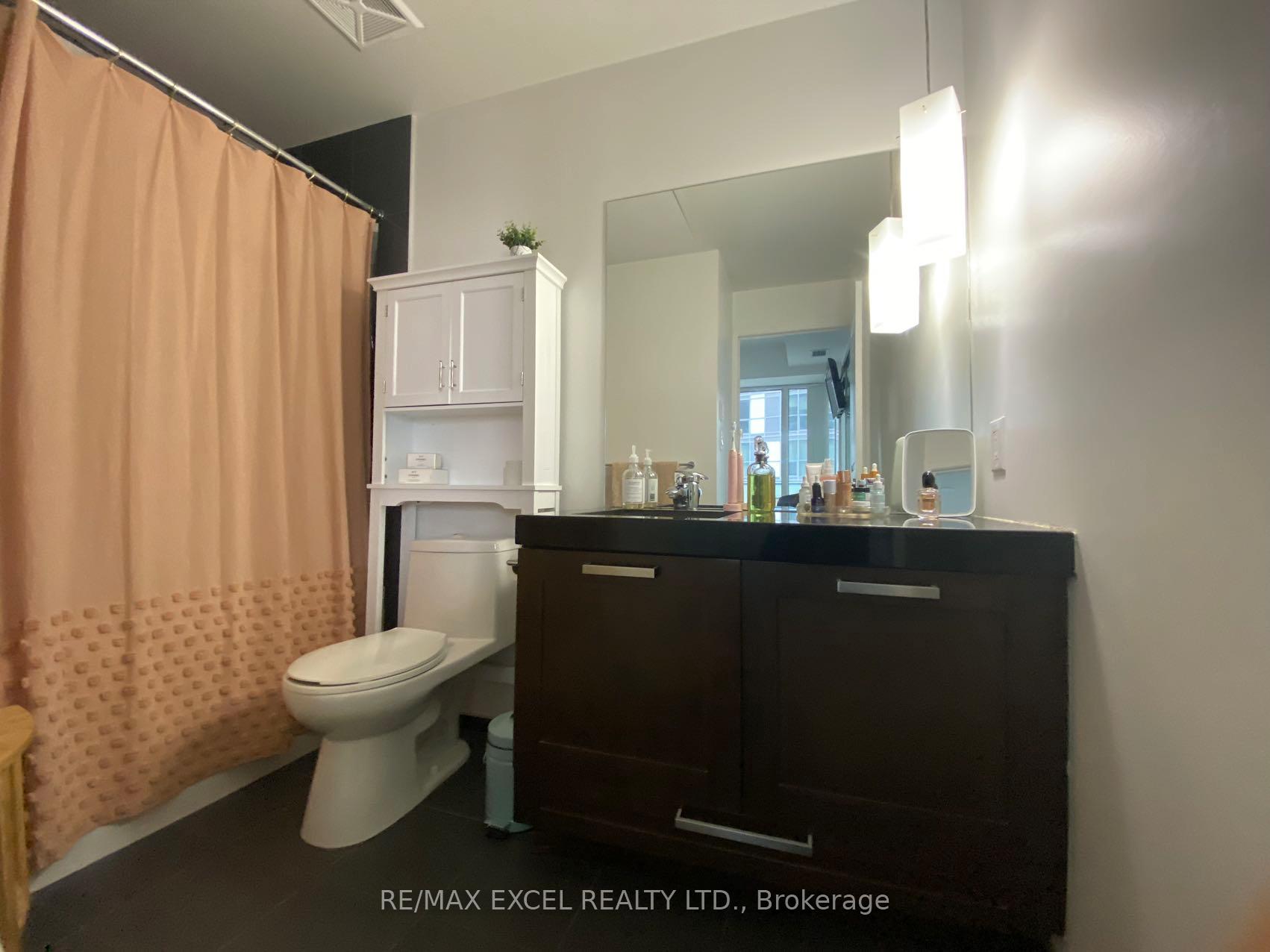 Photo 31 of Unit 1812, 8 The Esplanade, Toronto, Waterfront Communities — HOMEH