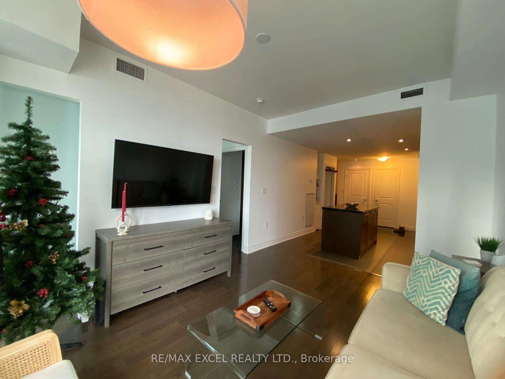 Photo 42 of Unit 1812, 8 The Esplanade, Toronto, Waterfront Communities — HOMEH