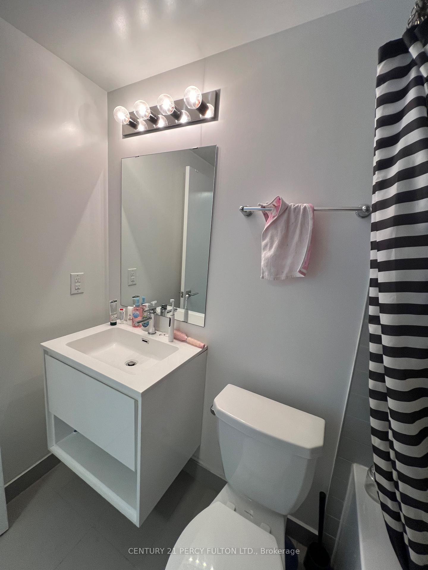 Photo 9 of Unit 1602, 159 Wellesley Street, Toronto, Cabbagetown-South St. James Town — HOMEH